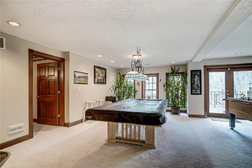 4185 Stone Bridge Drive, Springfield, Ohio 45504