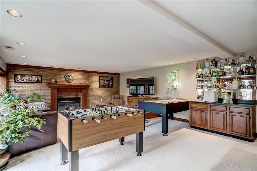 4185 Stone Bridge Drive, Springfield, Ohio 45504