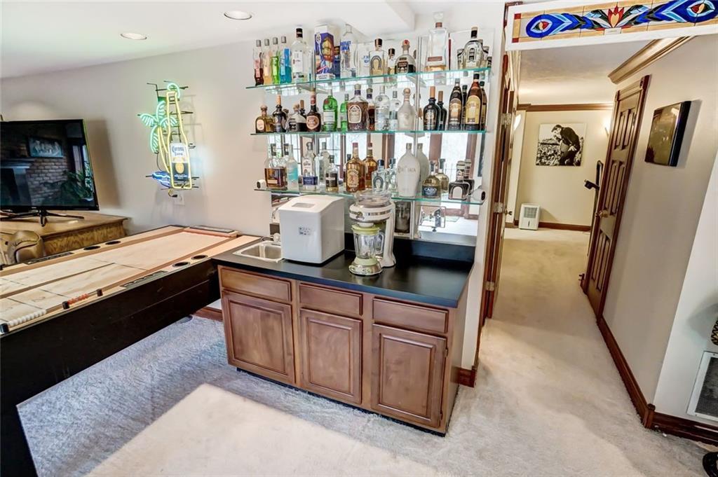 4185 Stone Bridge Drive, Springfield, Ohio 45504