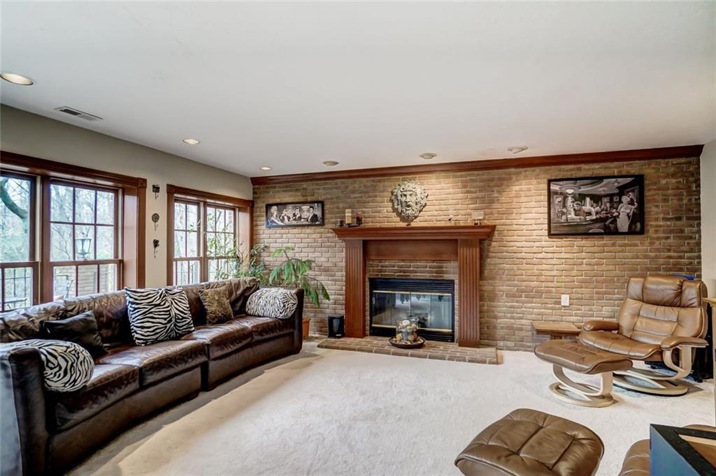 4185 Stone Bridge Drive, Springfield, Ohio 45504