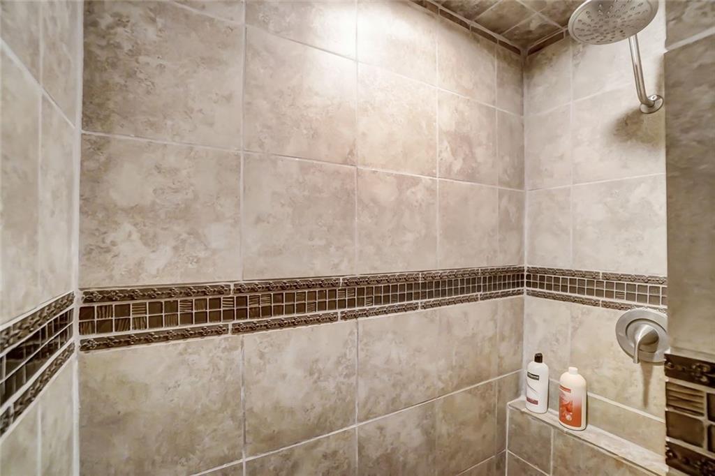 4185 Stone Bridge Drive, Springfield, Ohio 45504