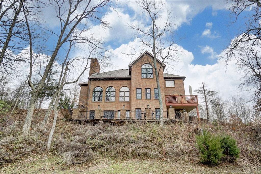 4185 Stone Bridge Drive, Springfield, Ohio 45504