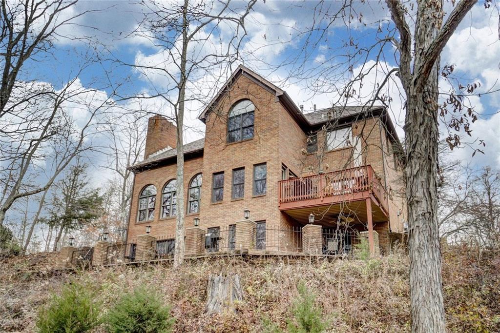 4185 Stone Bridge Drive, Springfield, Ohio 45504