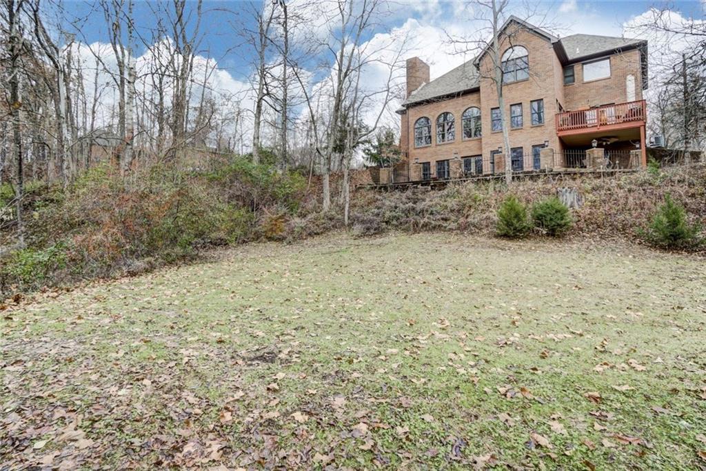 4185 Stone Bridge Drive, Springfield, Ohio 45504