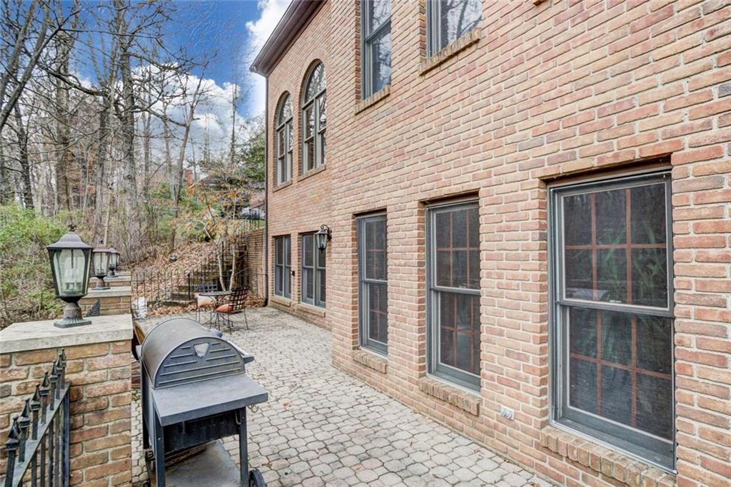 4185 Stone Bridge Drive, Springfield, Ohio 45504