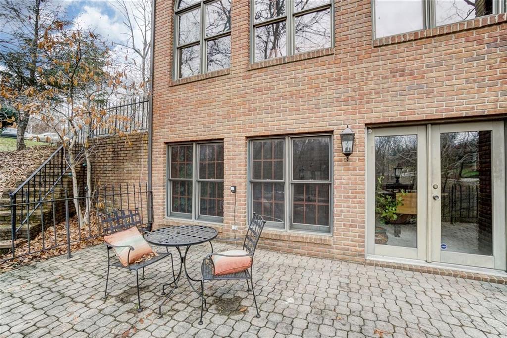 4185 Stone Bridge Drive, Springfield, Ohio 45504