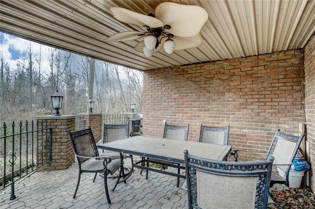 4185 Stone Bridge Drive, Springfield, Ohio 45504