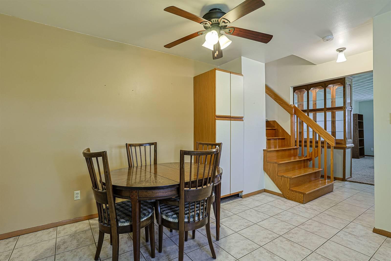 620 Bennert Drive, Vandalia, Ohio 45377