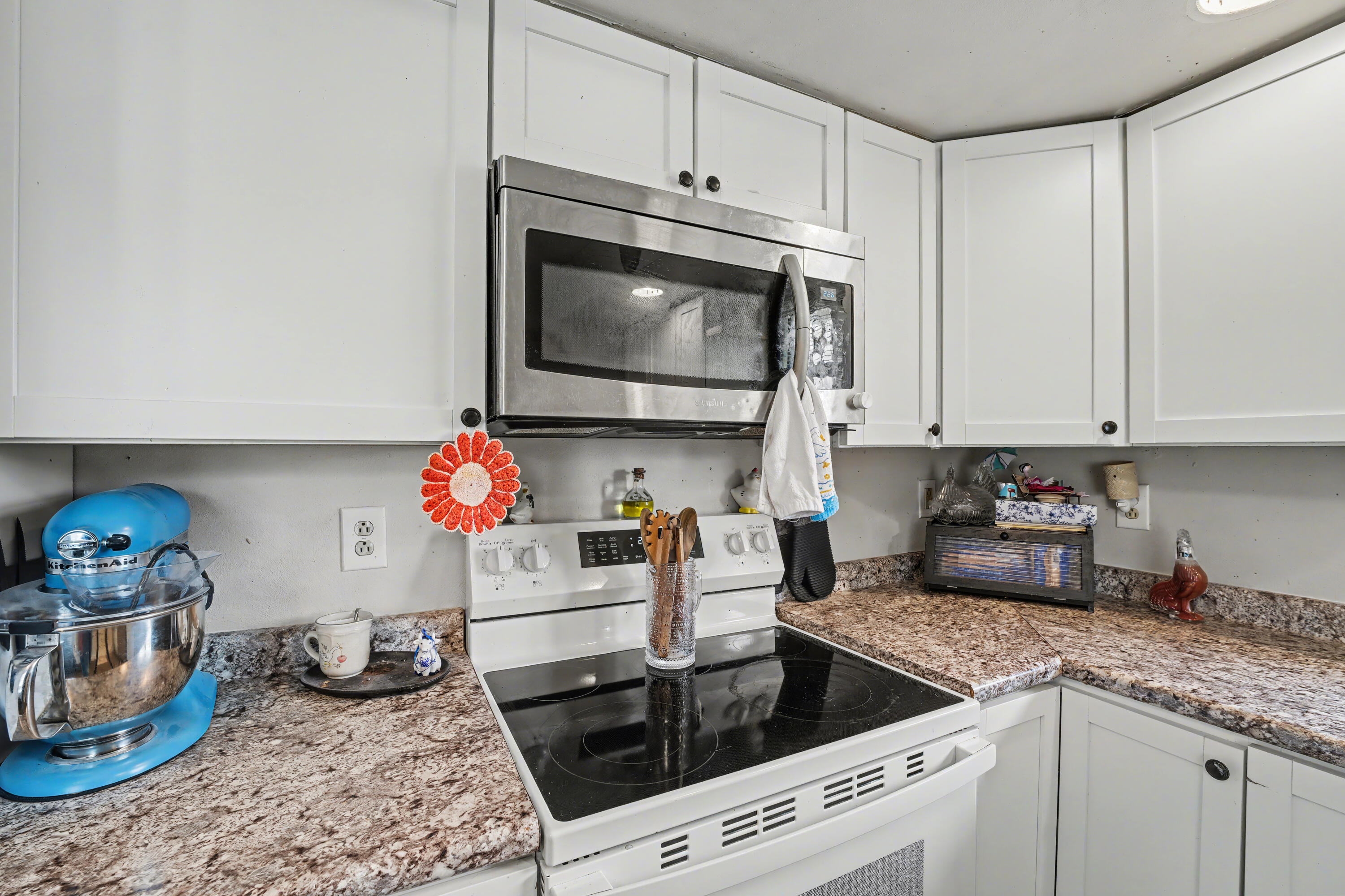 5235 Middle Urbana Road, Springfield, Ohio 45502