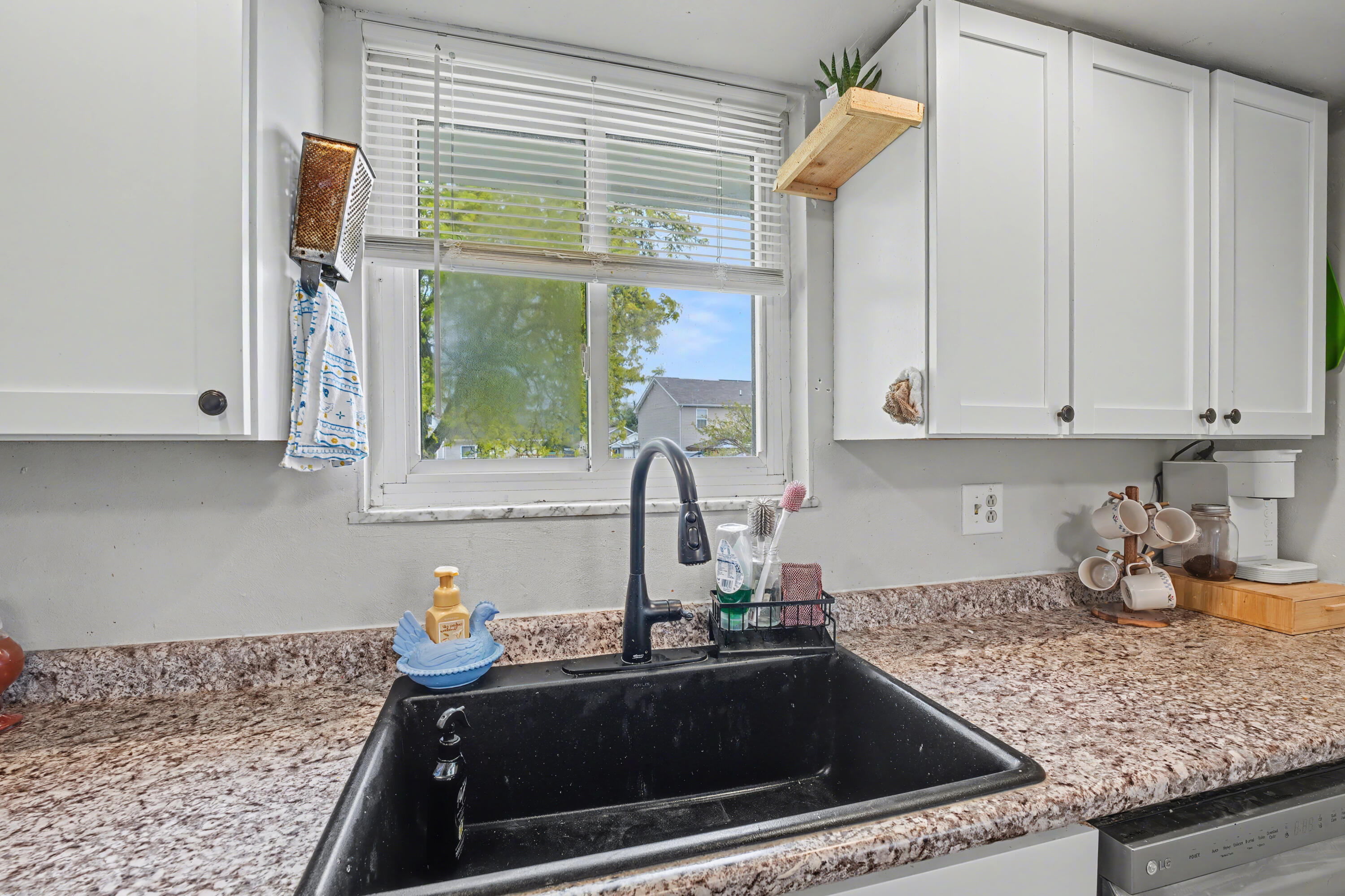 5235 Middle Urbana Road, Springfield, Ohio 45502