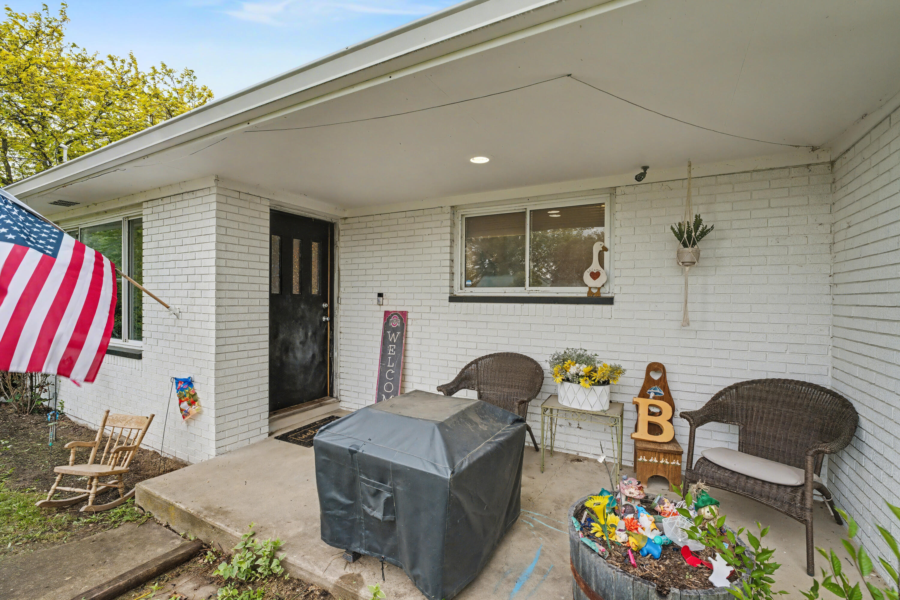 5235 Middle Urbana Road, Springfield, Ohio 45502