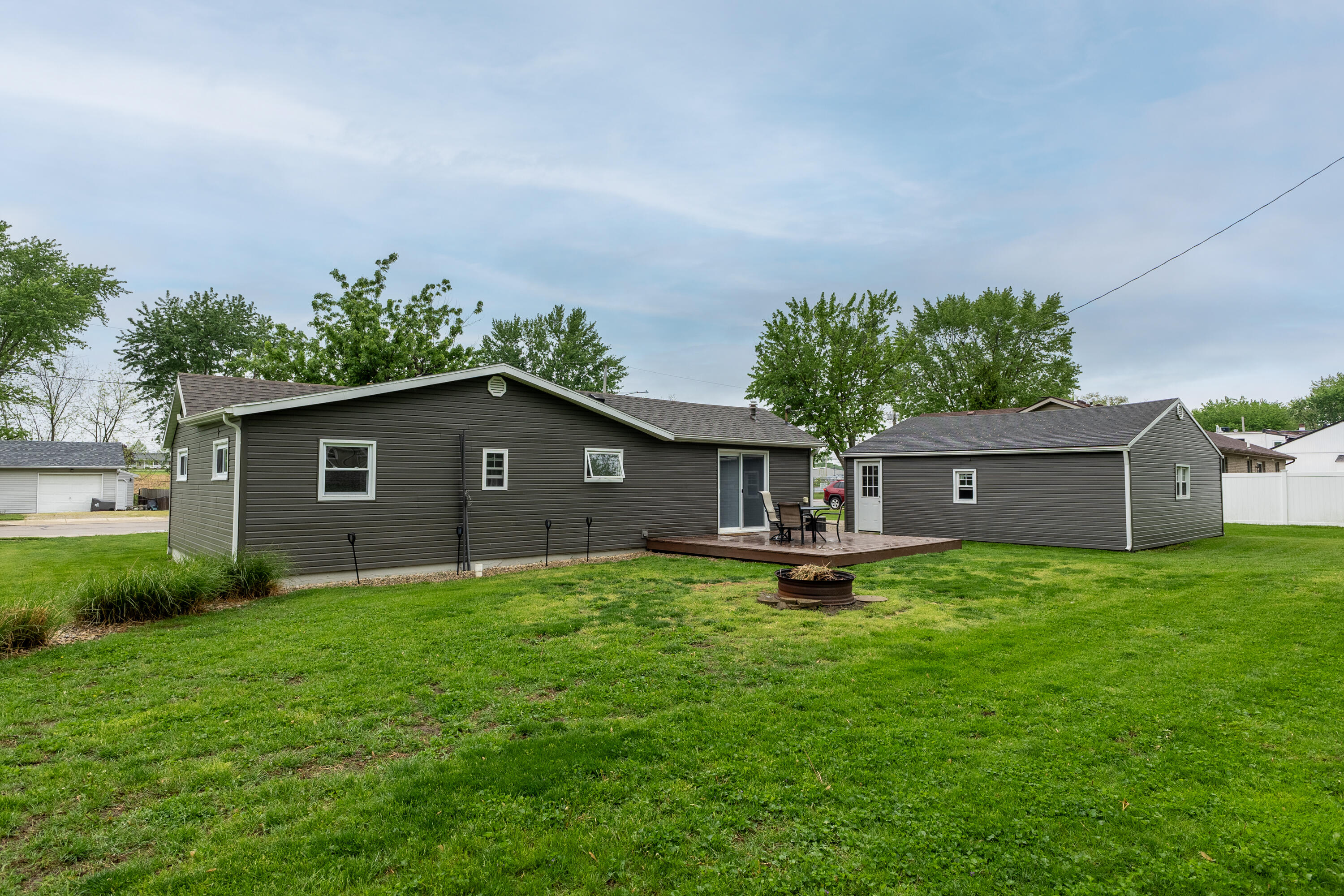 127 Wise Street, Bradford, Ohio 45308