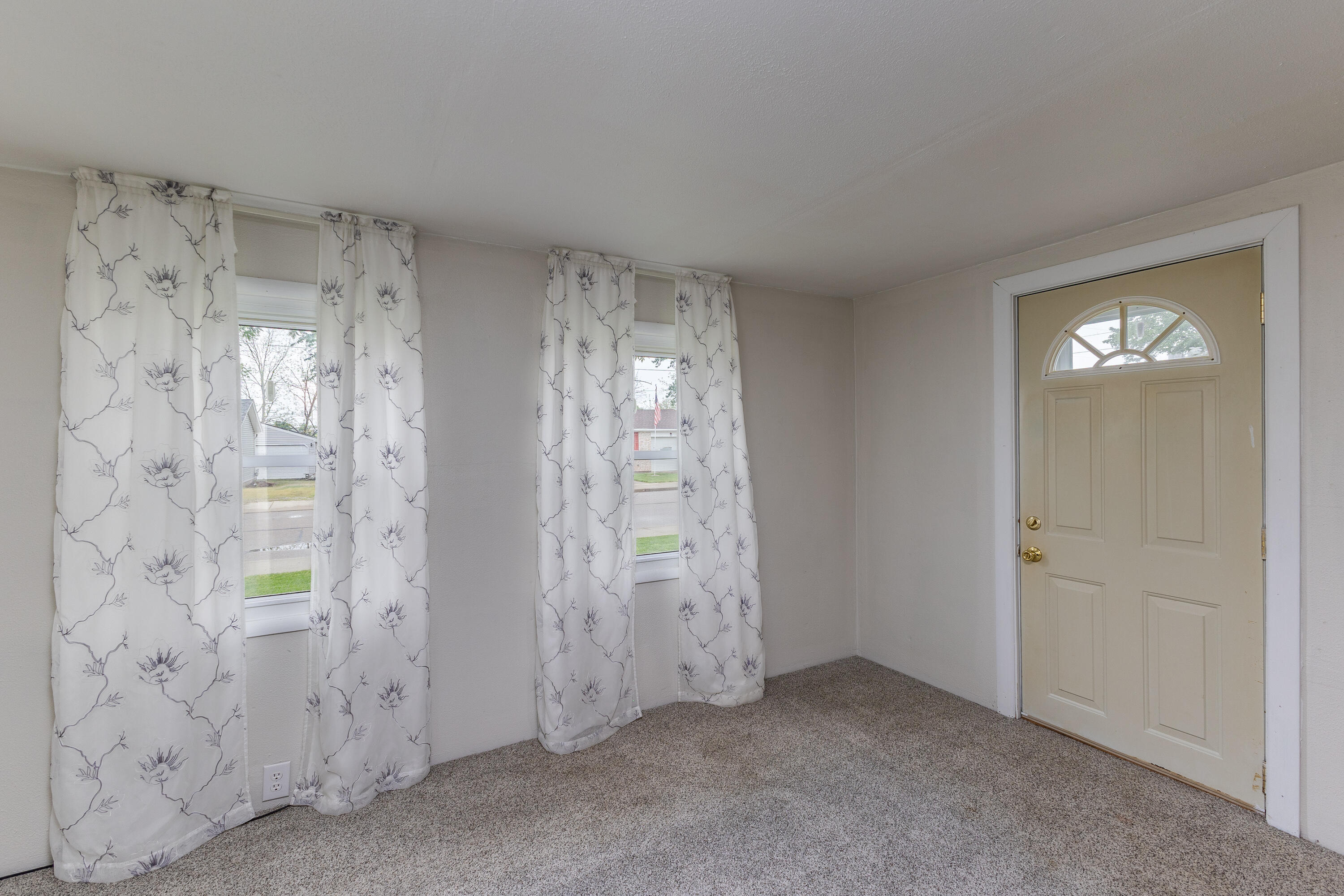 127 Wise Street, Bradford, Ohio 45308