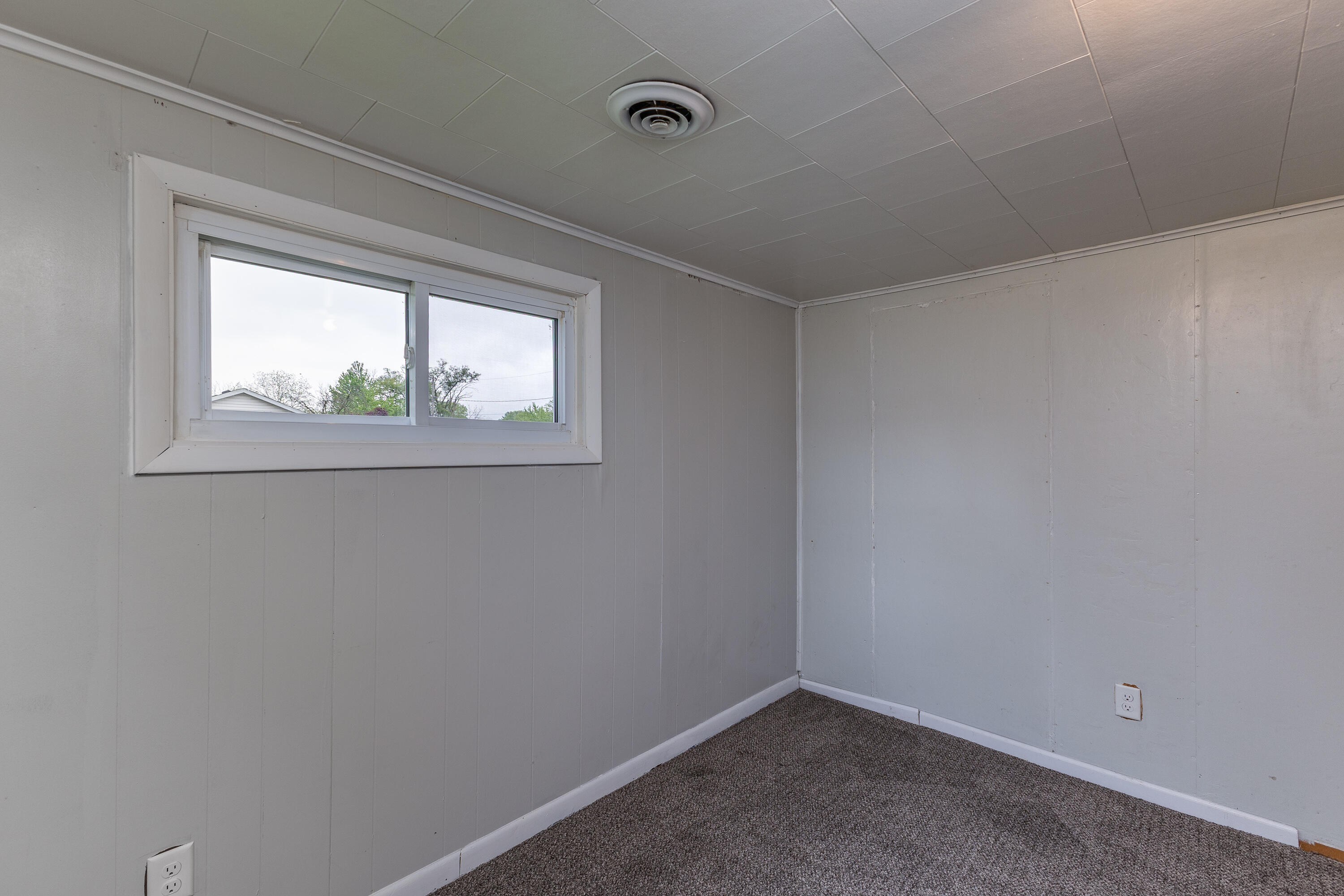 127 Wise Street, Bradford, Ohio 45308