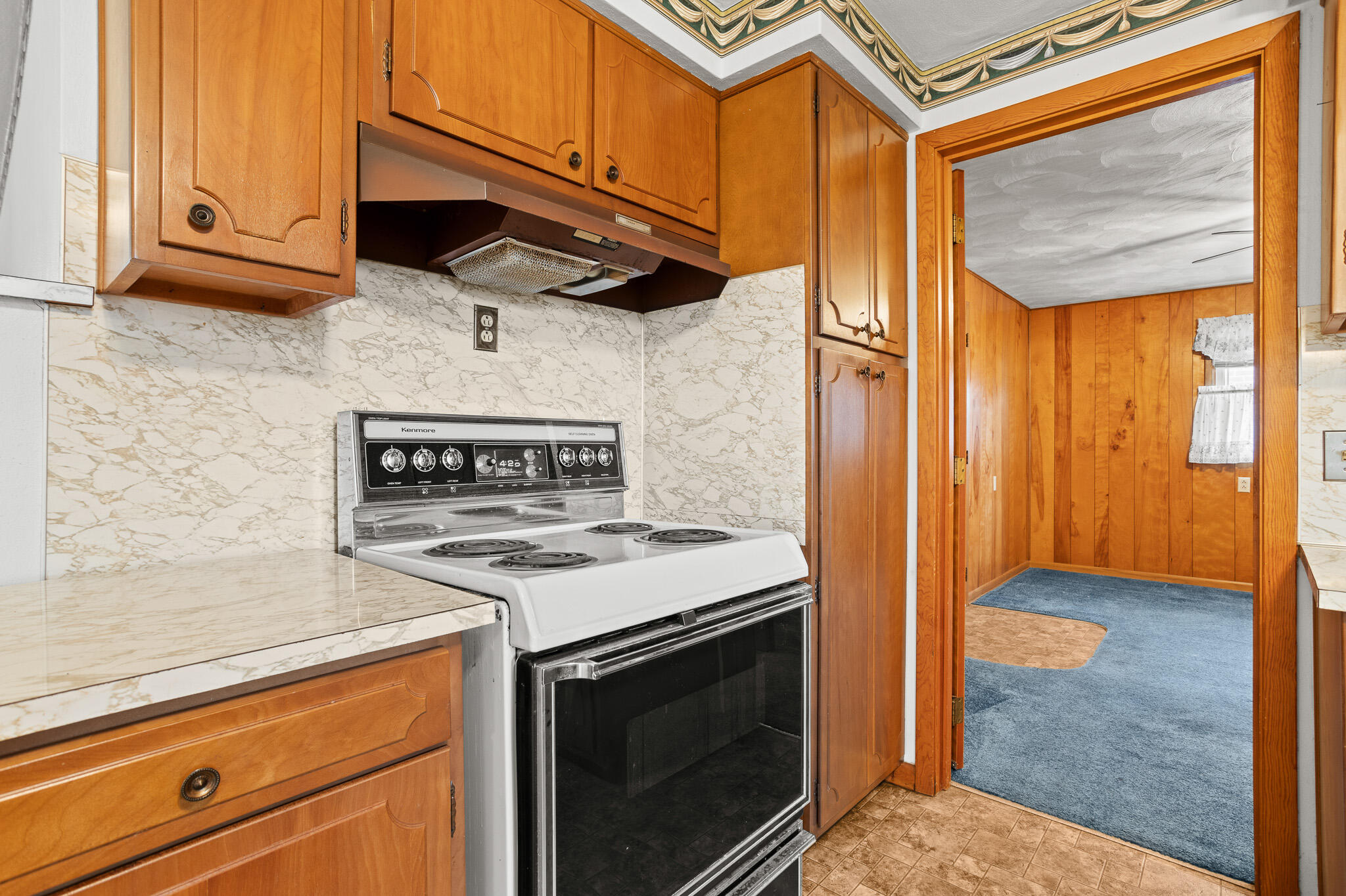 1344 Oaktree Drive, Greenville, Ohio 45331