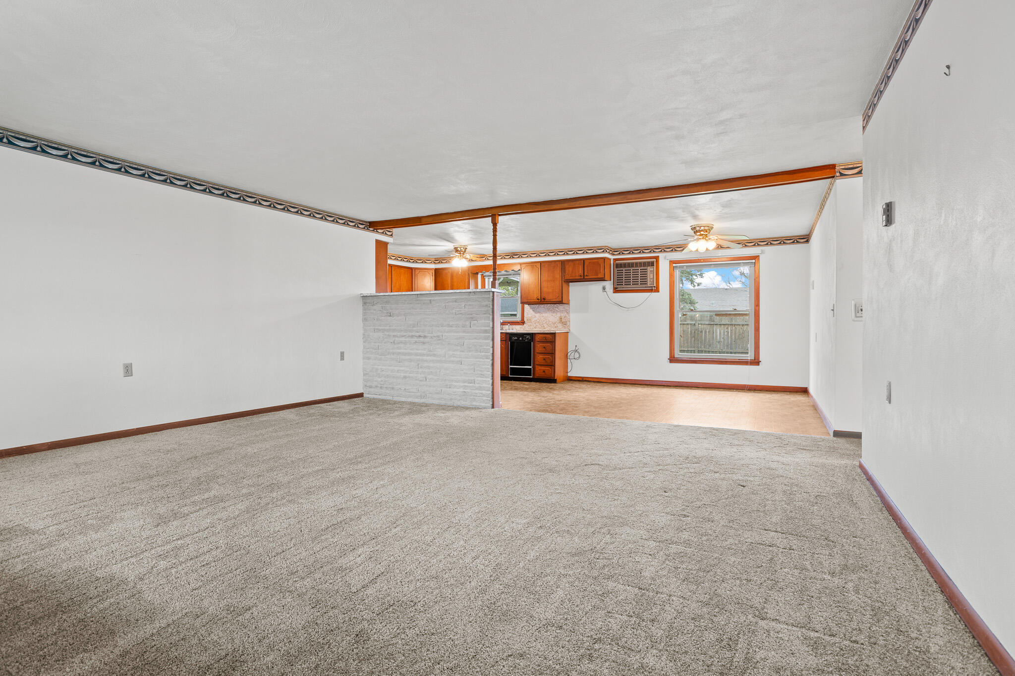 1344 Oaktree Drive, Greenville, Ohio 45331