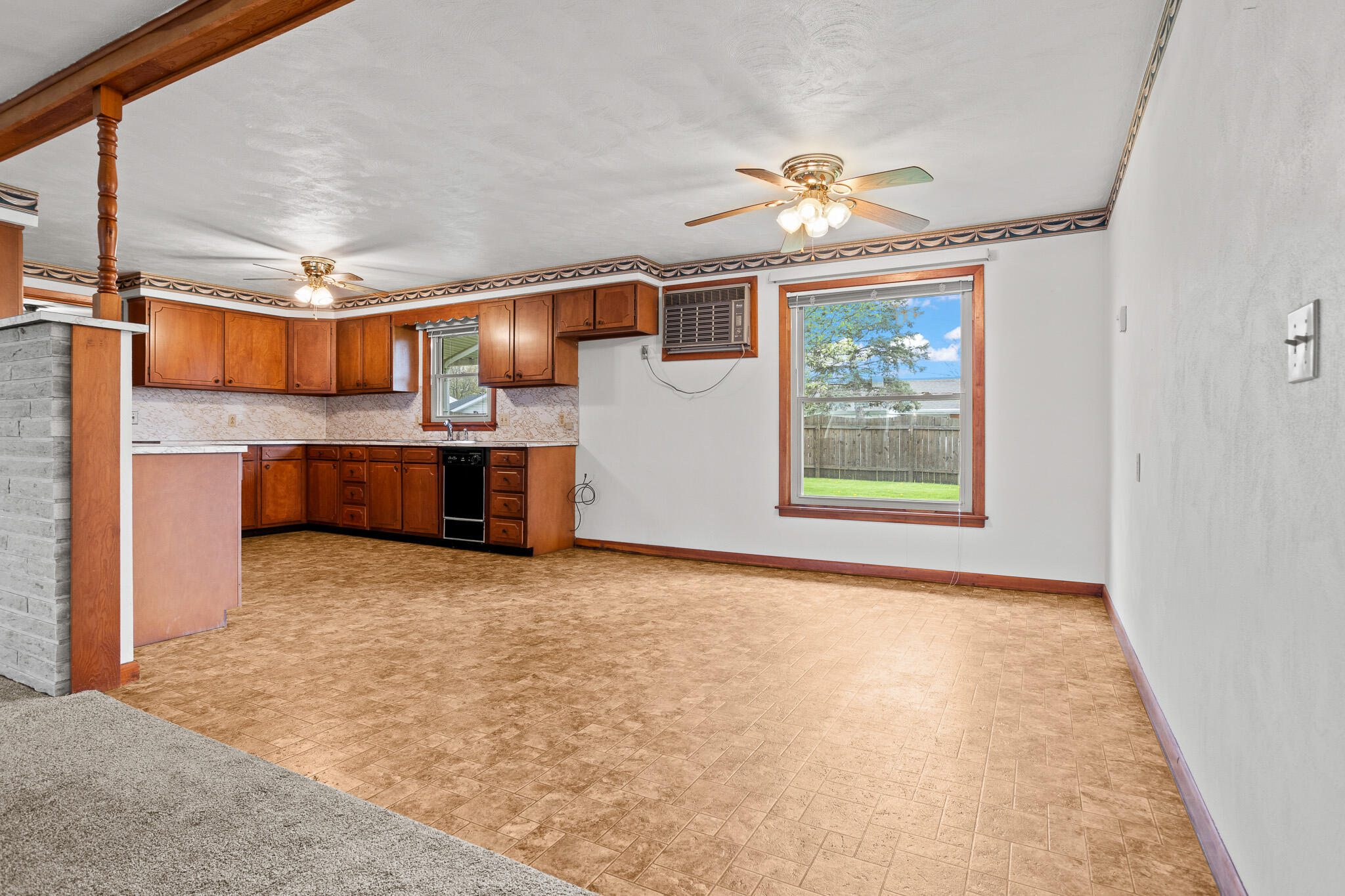 1344 Oaktree Drive, Greenville, Ohio 45331