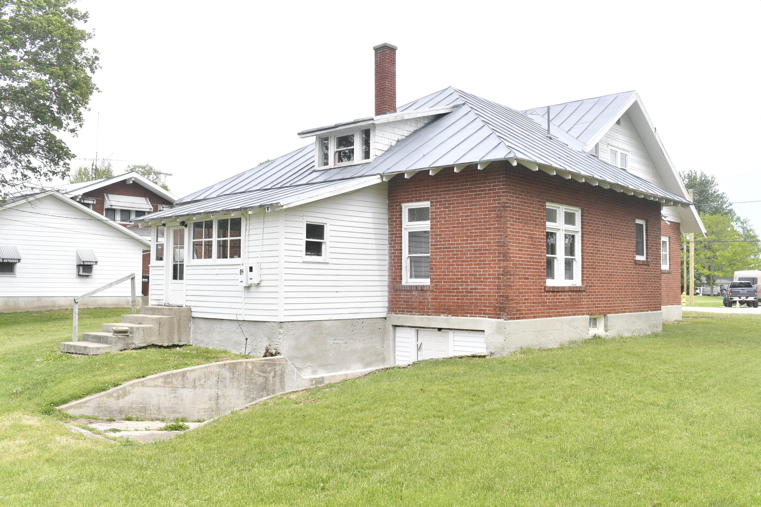 372 Main Street, New Madison, Ohio 45346