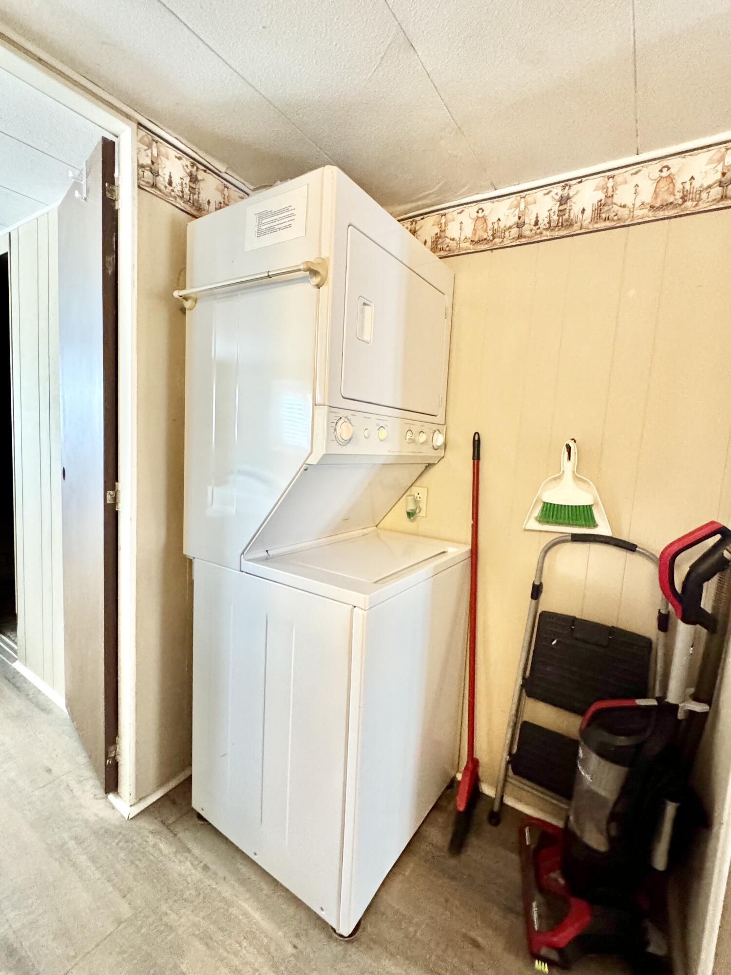 8651 S R 368, Huntsville, Ohio 43324