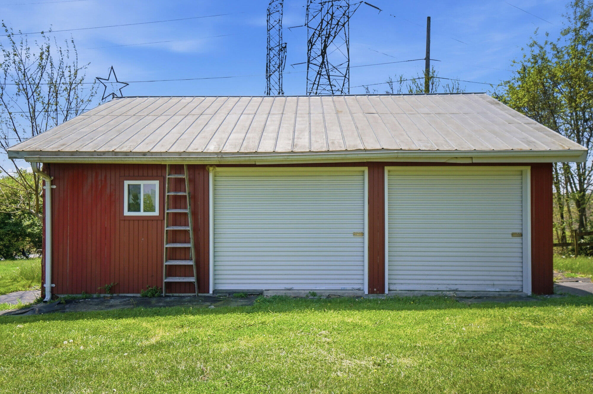 1760 Evanston Road, Tipp City, Ohio 45371