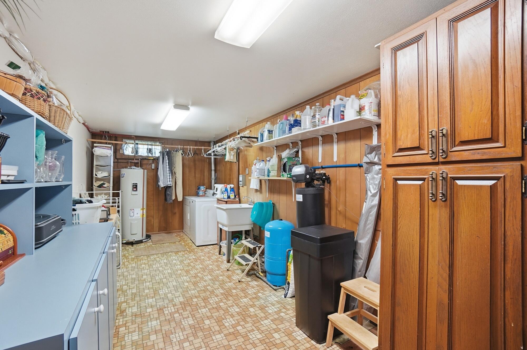 1760 Evanston Road, Tipp City, Ohio 45371