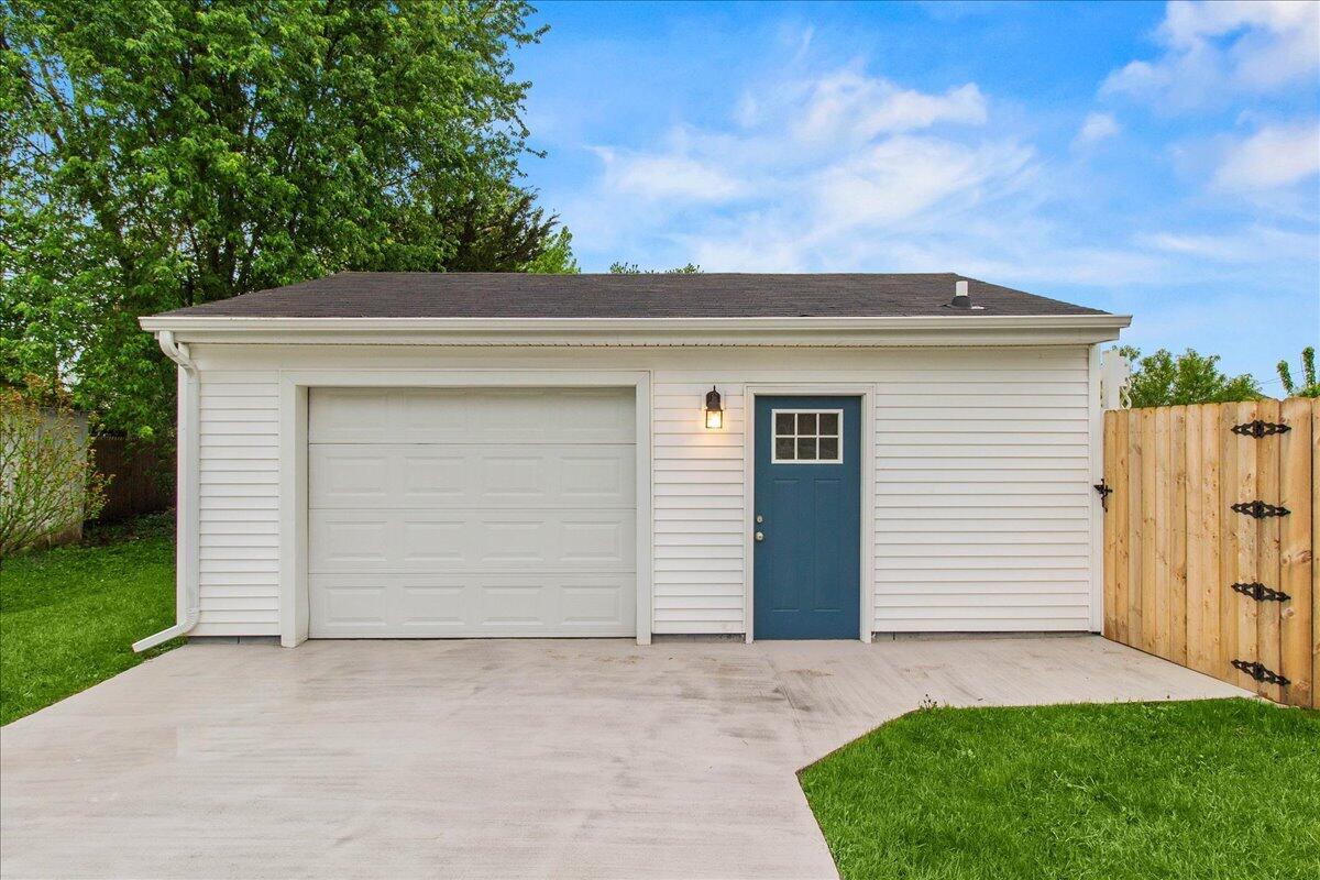 132 Richard Avenue, Bellefontaine, Ohio 43311