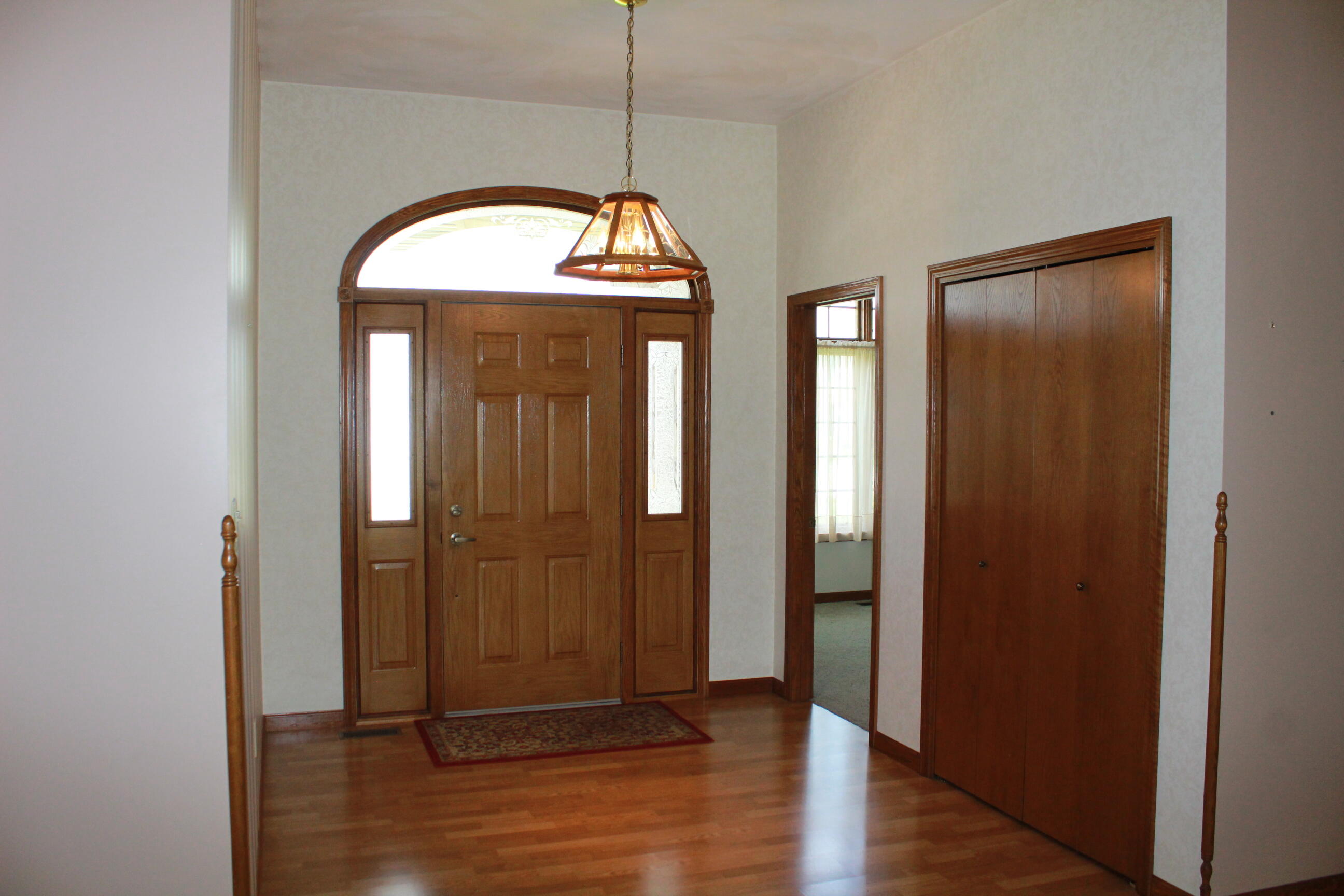 2033 Callaway Court, Versailles, Ohio 45380