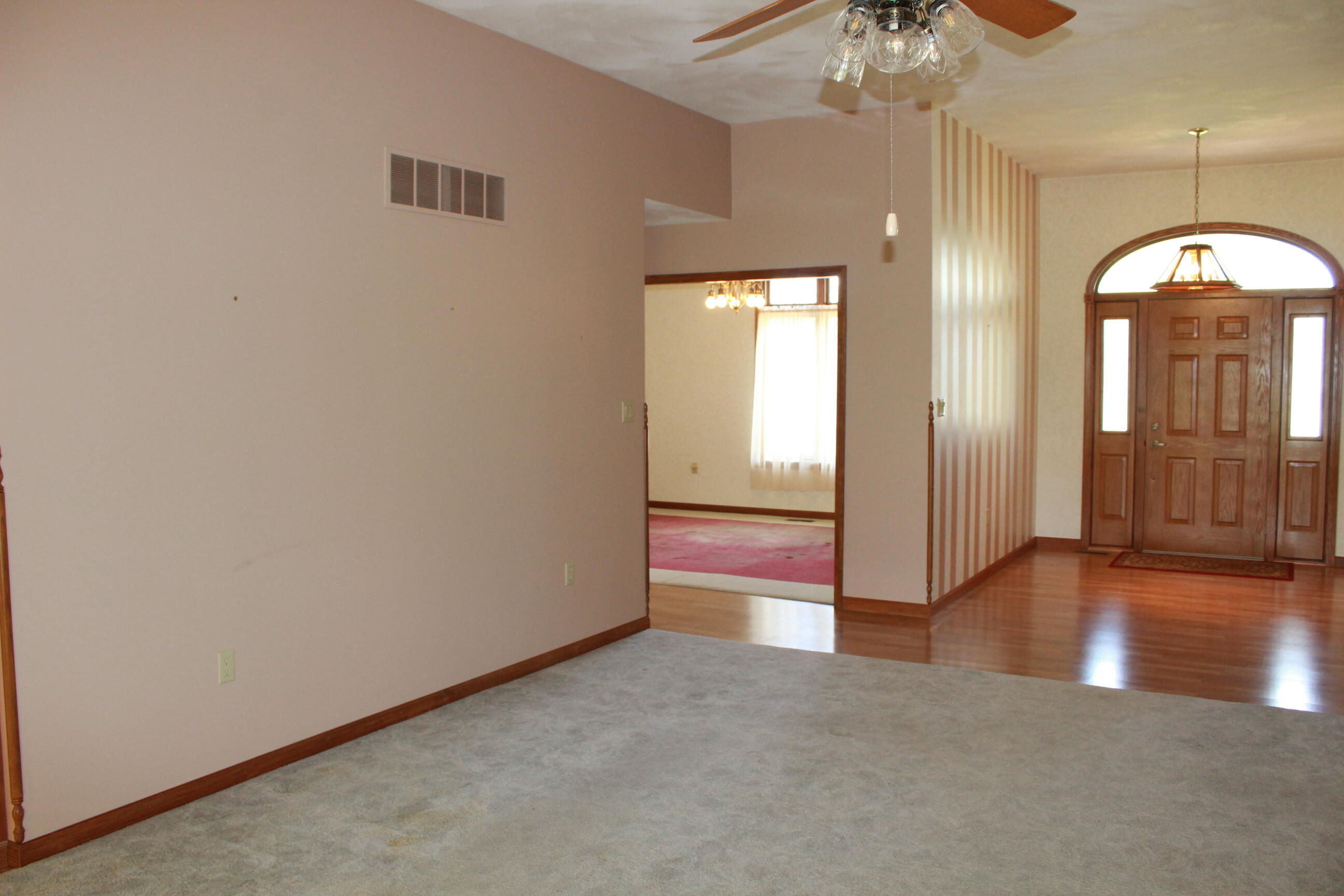 2033 Callaway Court, Versailles, Ohio 45380