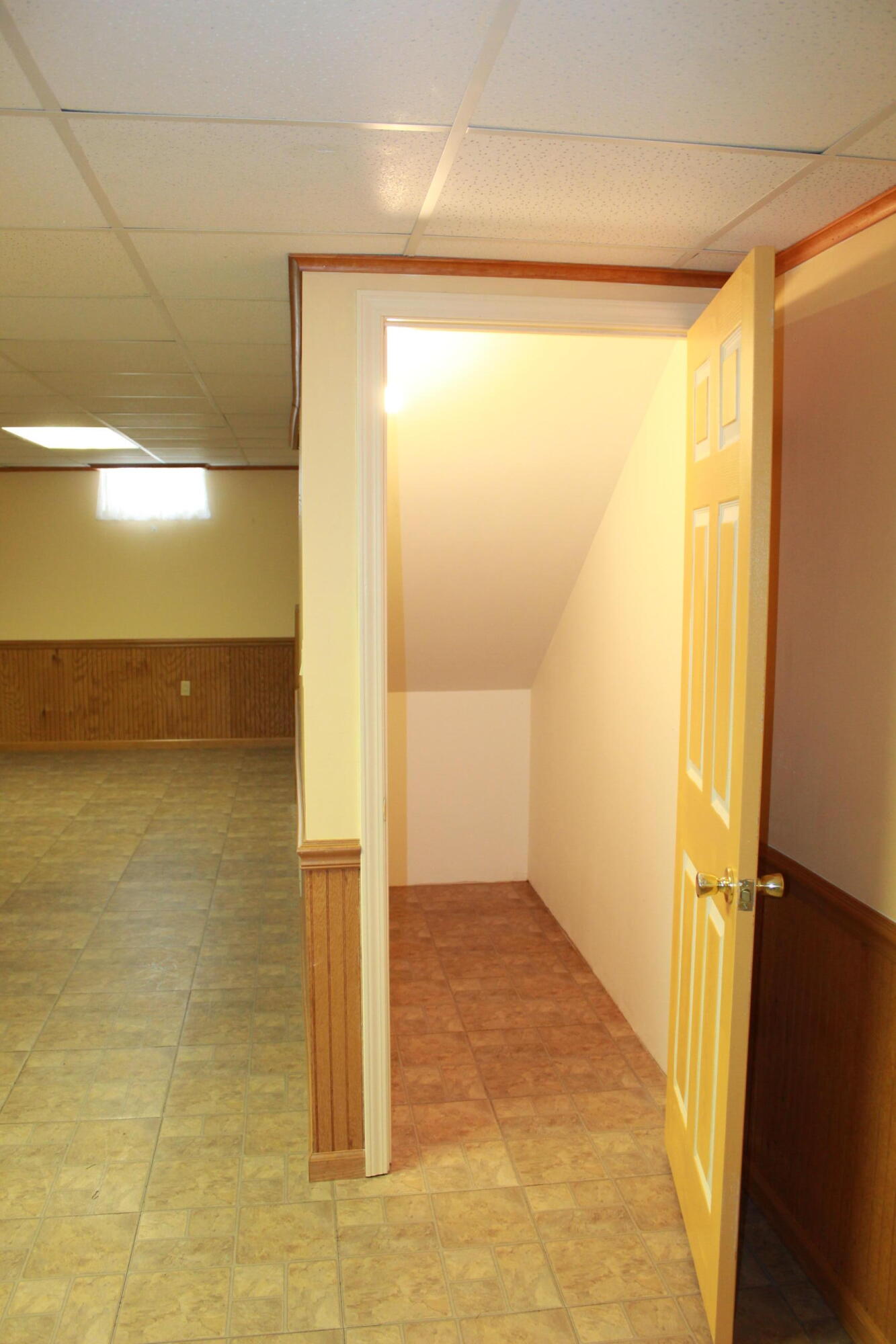 2033 Callaway Court, Versailles, Ohio 45380