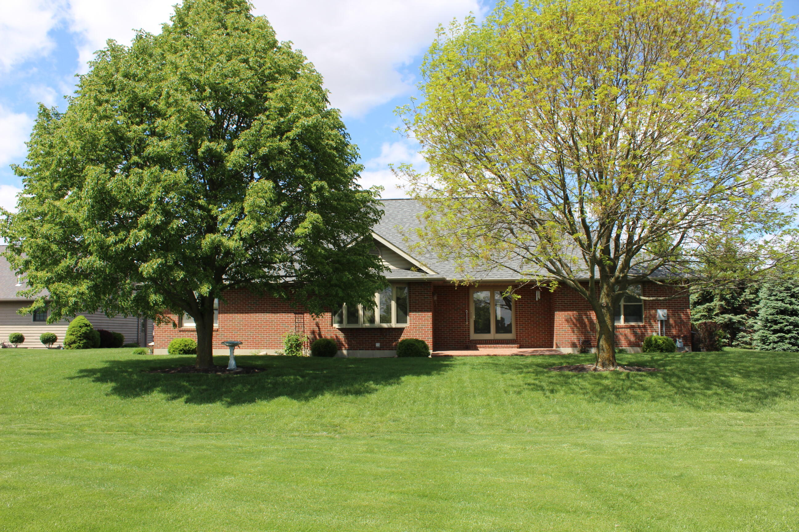 2033 Callaway Court, Versailles, Ohio 45380