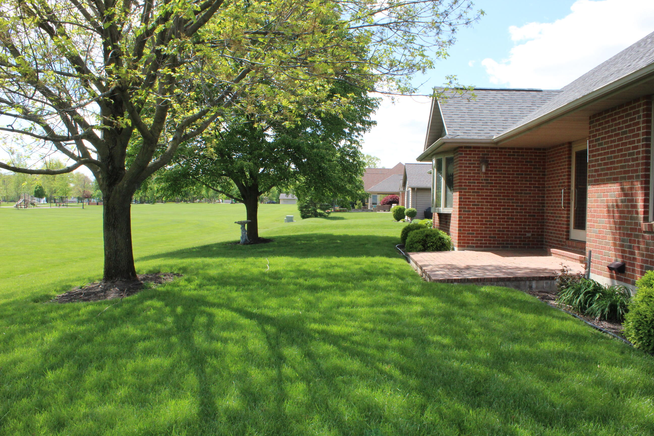 2033 Callaway Court, Versailles, Ohio 45380