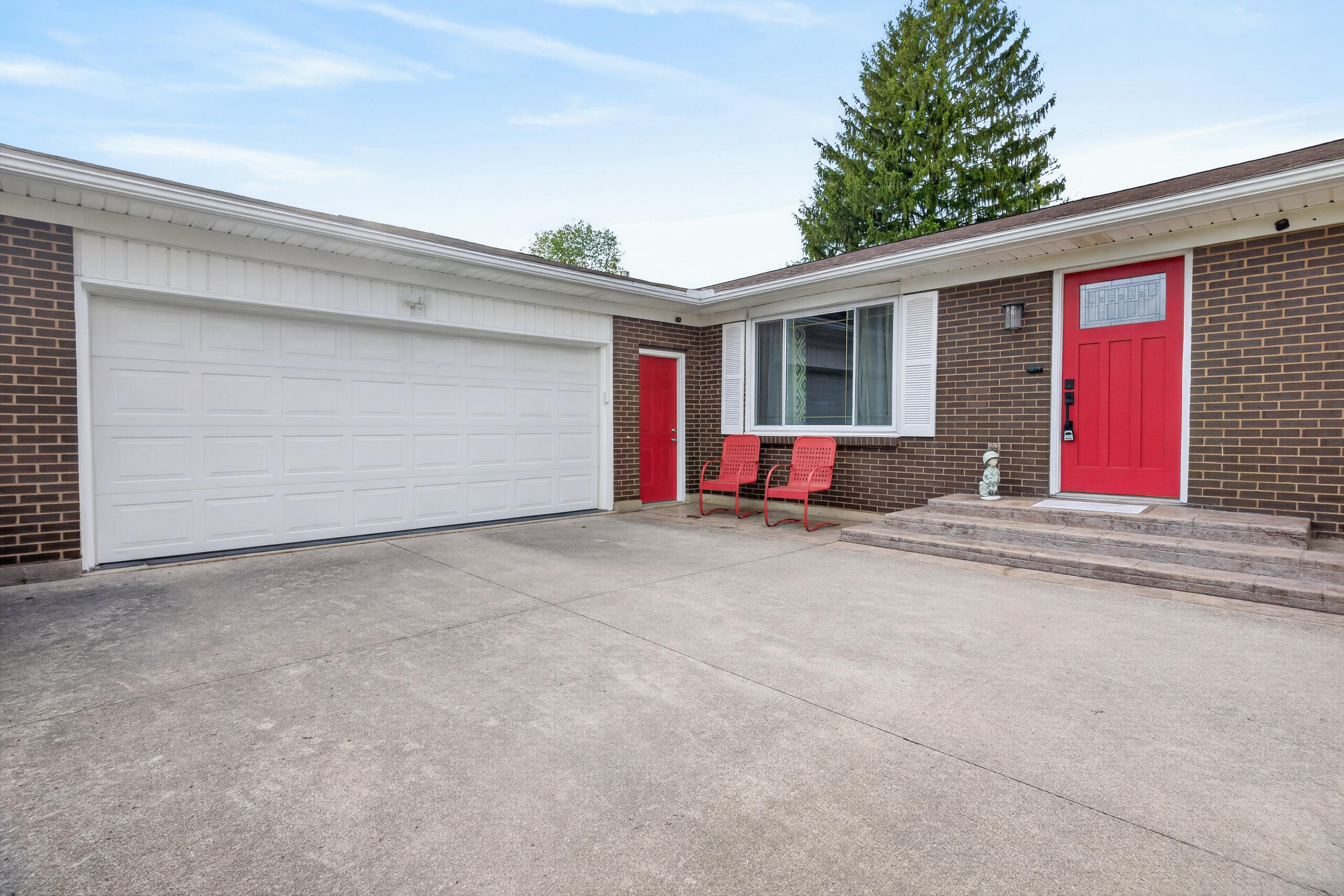 708 Arrowhead Drive, Sidney, Ohio 45365