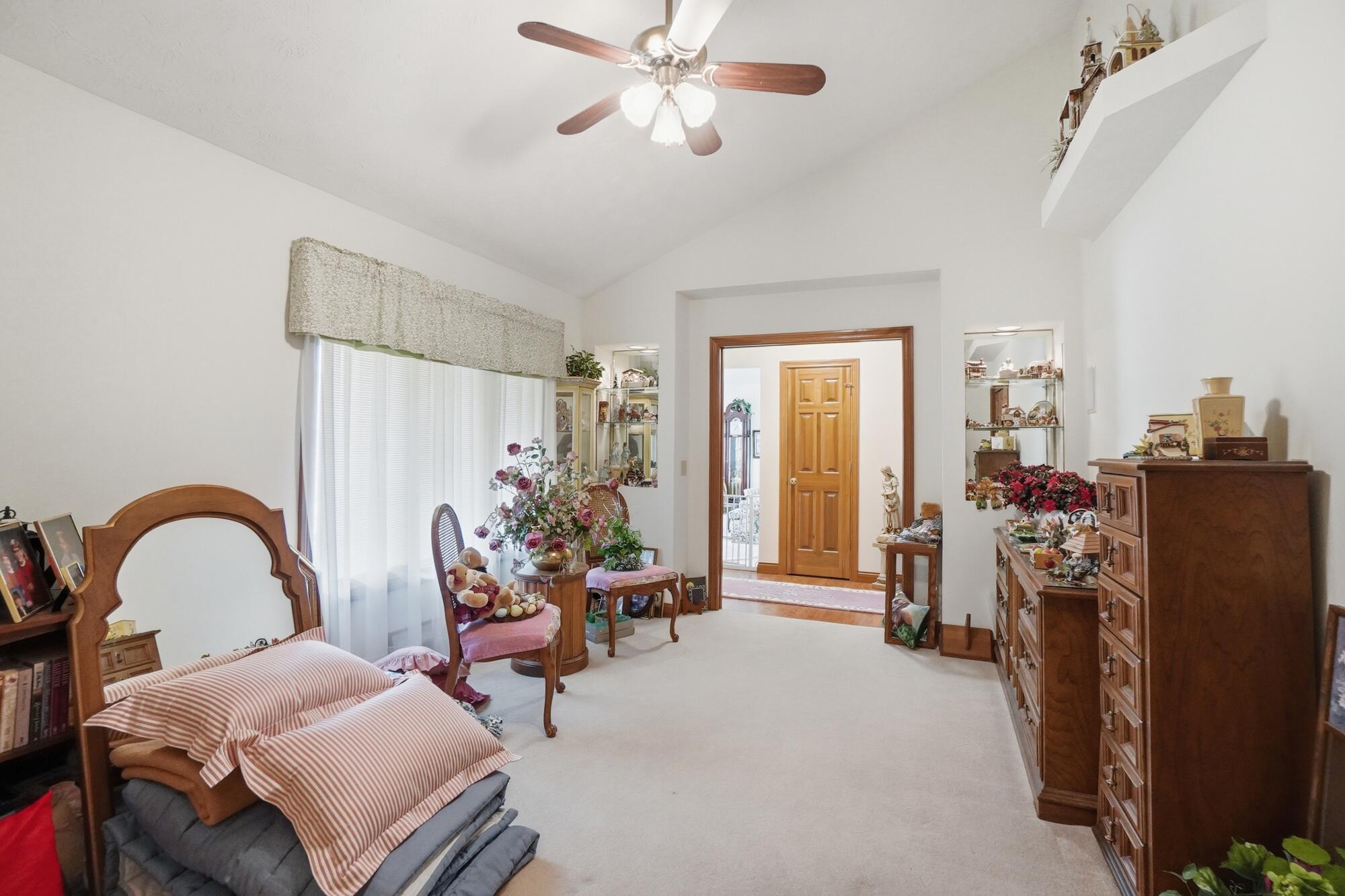 1788 Berwick Drive, Springfield, Ohio 45503