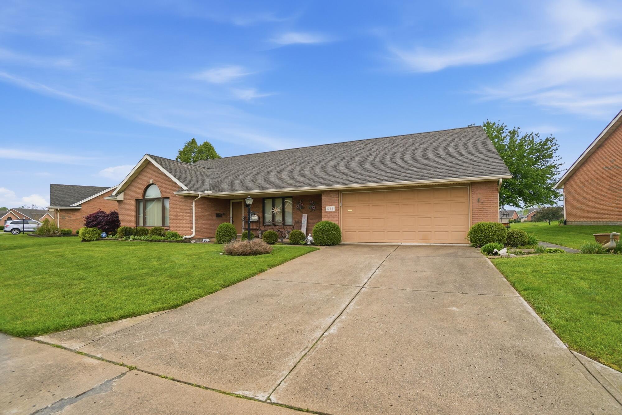 1788 Berwick Drive, Springfield, Ohio 45503