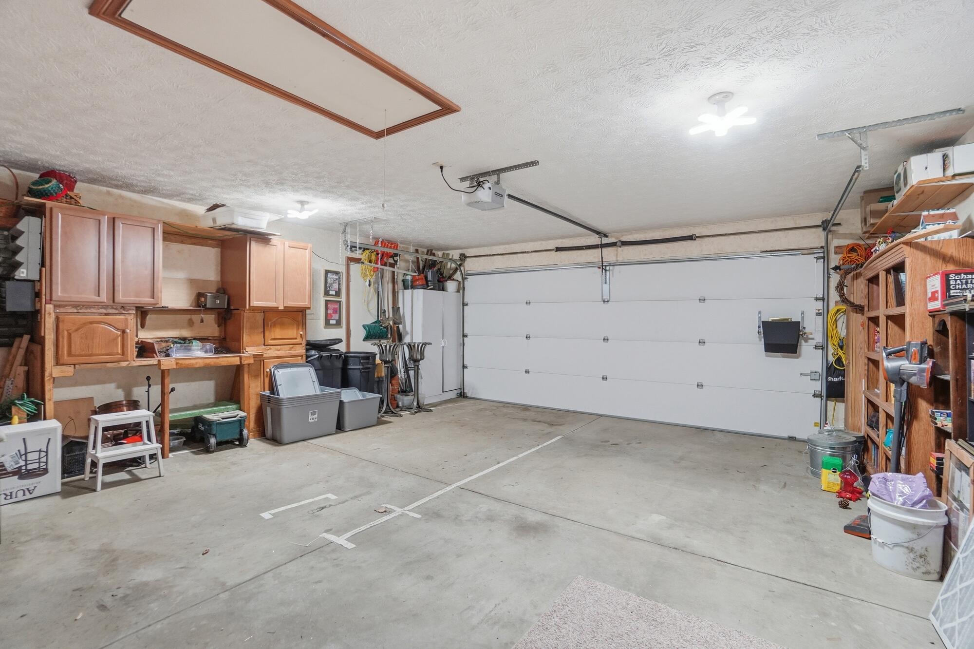1788 Berwick Drive, Springfield, Ohio 45503