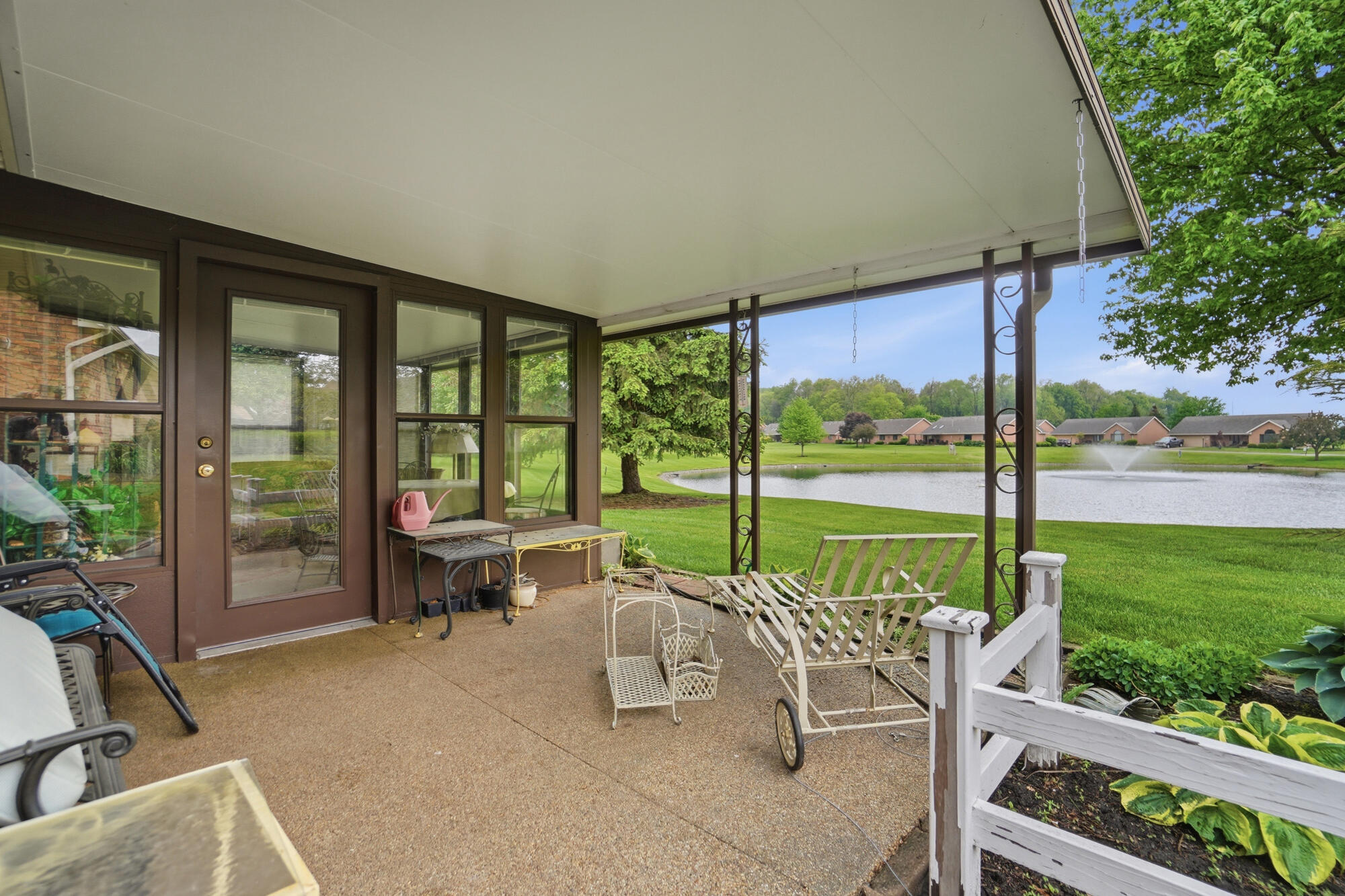 1788 Berwick Drive, Springfield, Ohio 45503