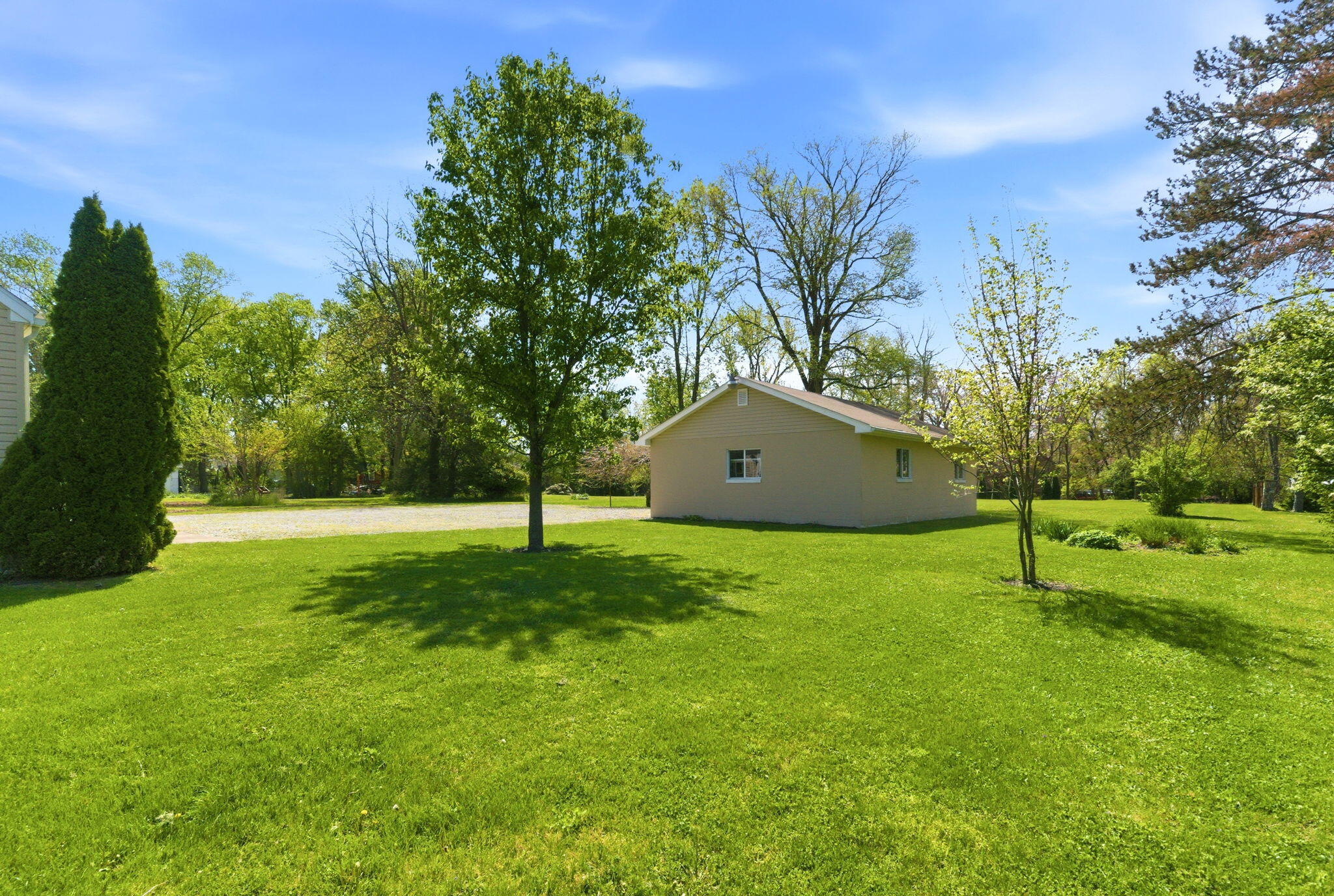 1030 Ginghamsburg Road, Tipp City, Ohio 45371