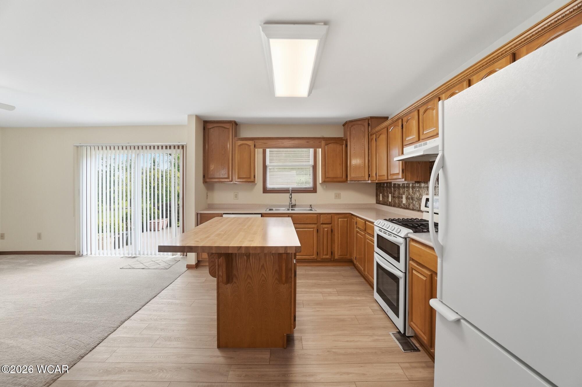5724 Clover Ridge Drive, Lima, Ohio
