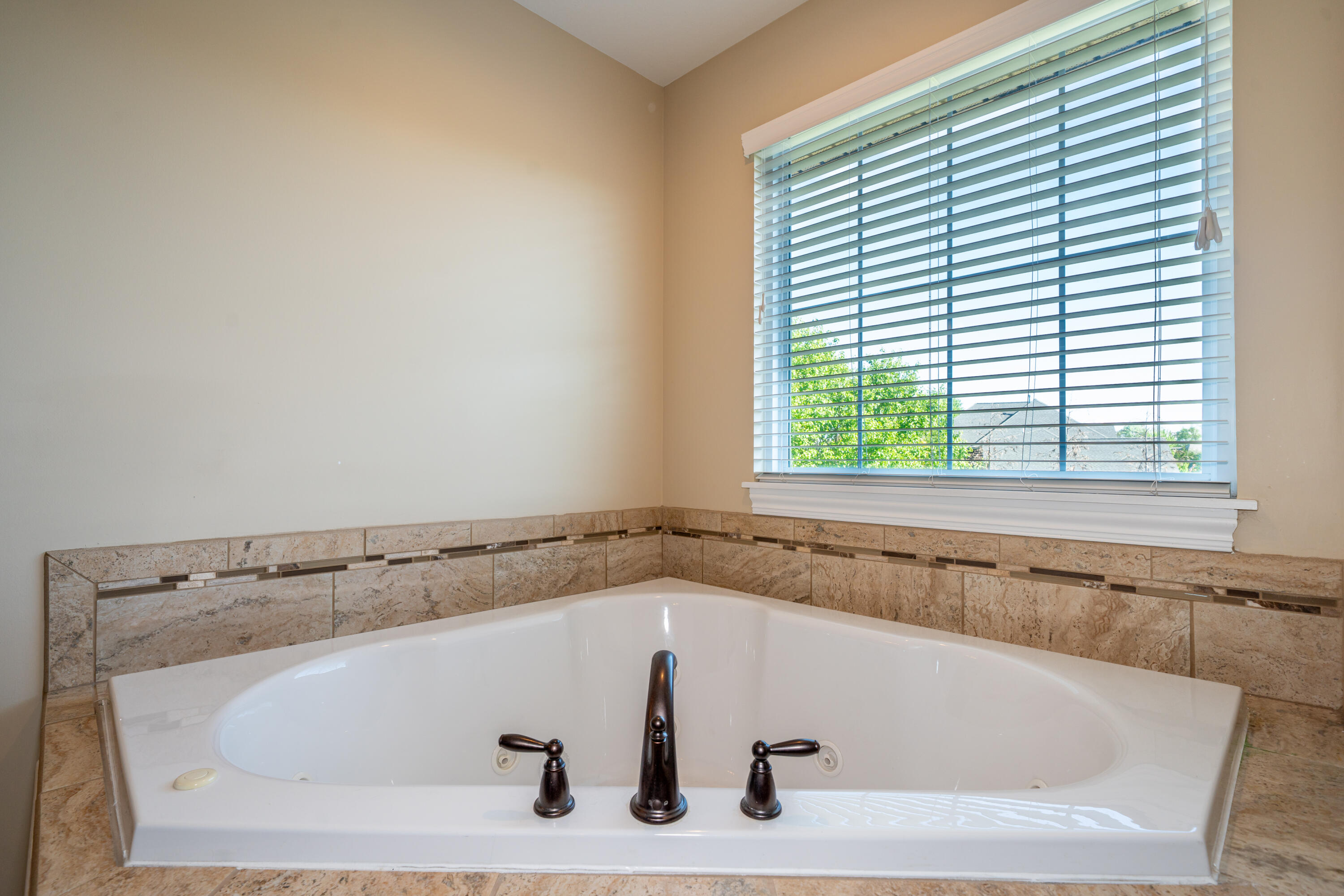 636 Brookmeade Court, Beavercreek, Ohio 45434