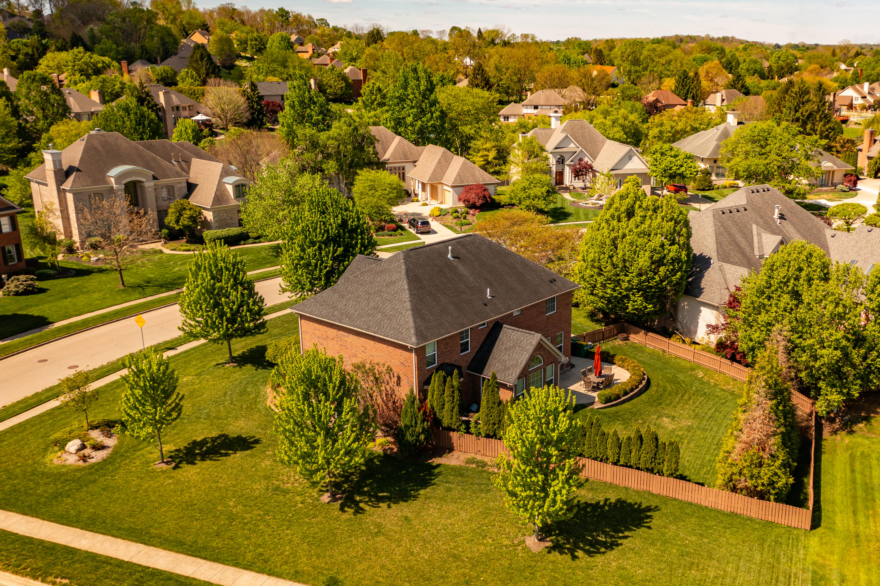 636 Brookmeade Court, Beavercreek, Ohio 45434