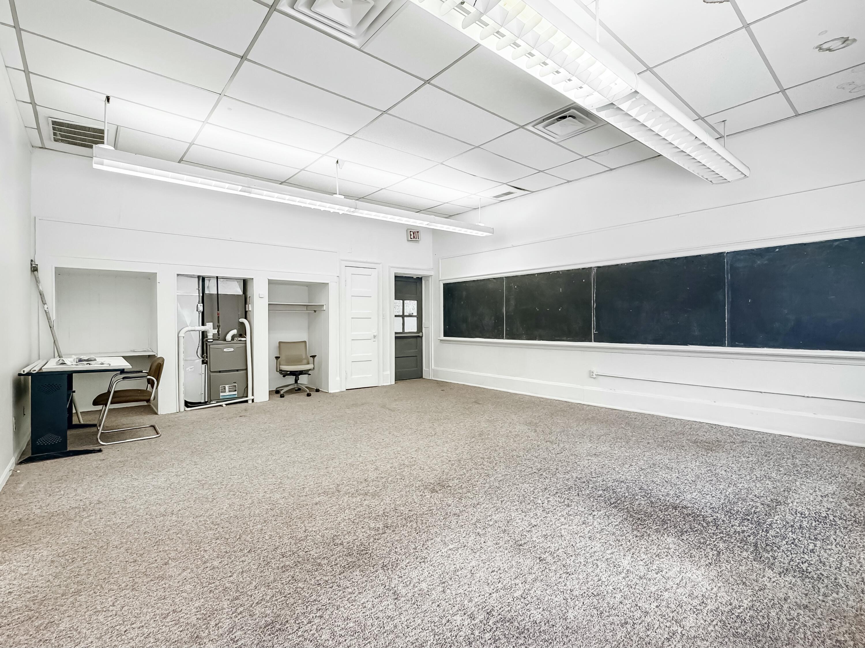 4800 Urbana Road, Springfield, Ohio 45502