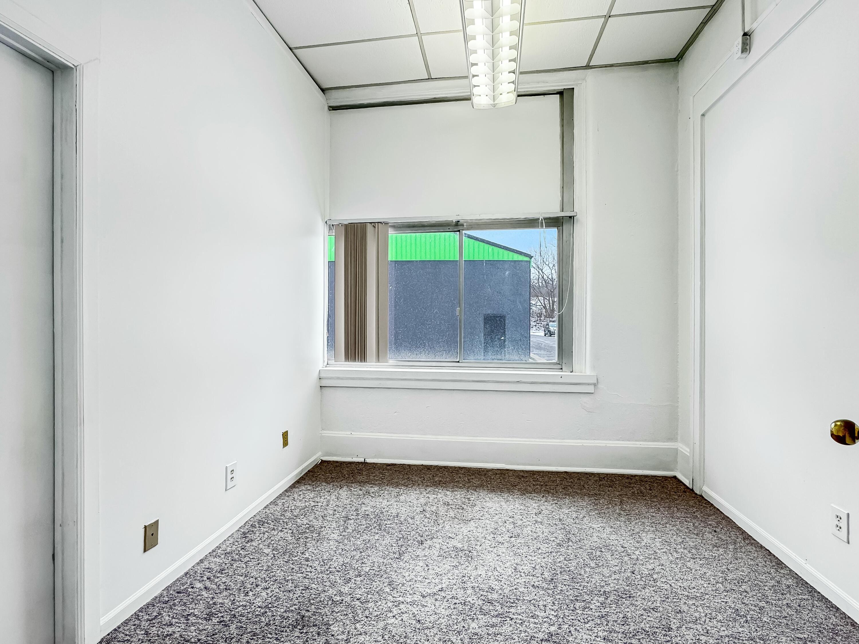 4800 Urbana Road, Springfield, Ohio 45502