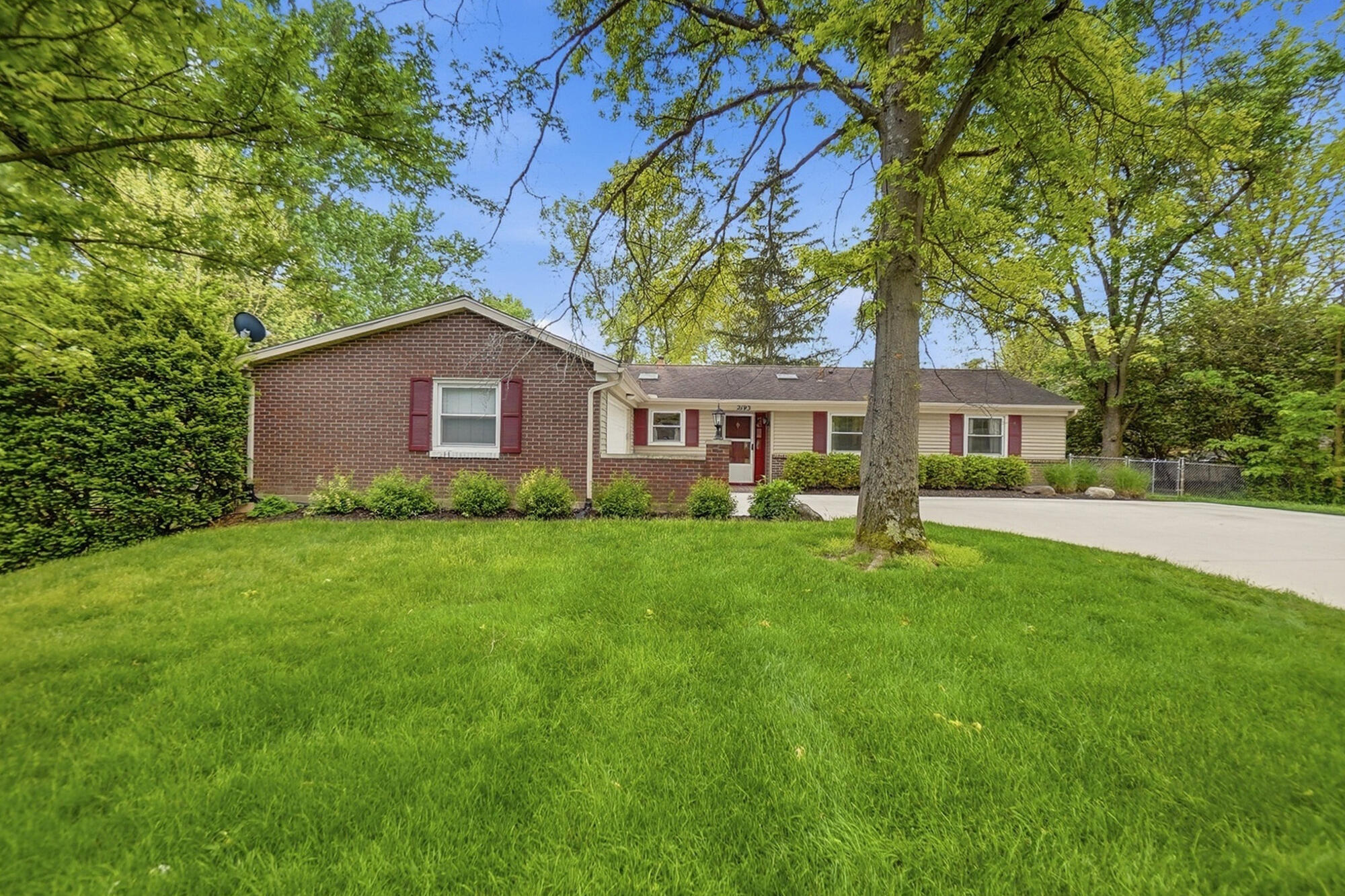 2193 Regent Park Drive, Bellbrook, Ohio 45305