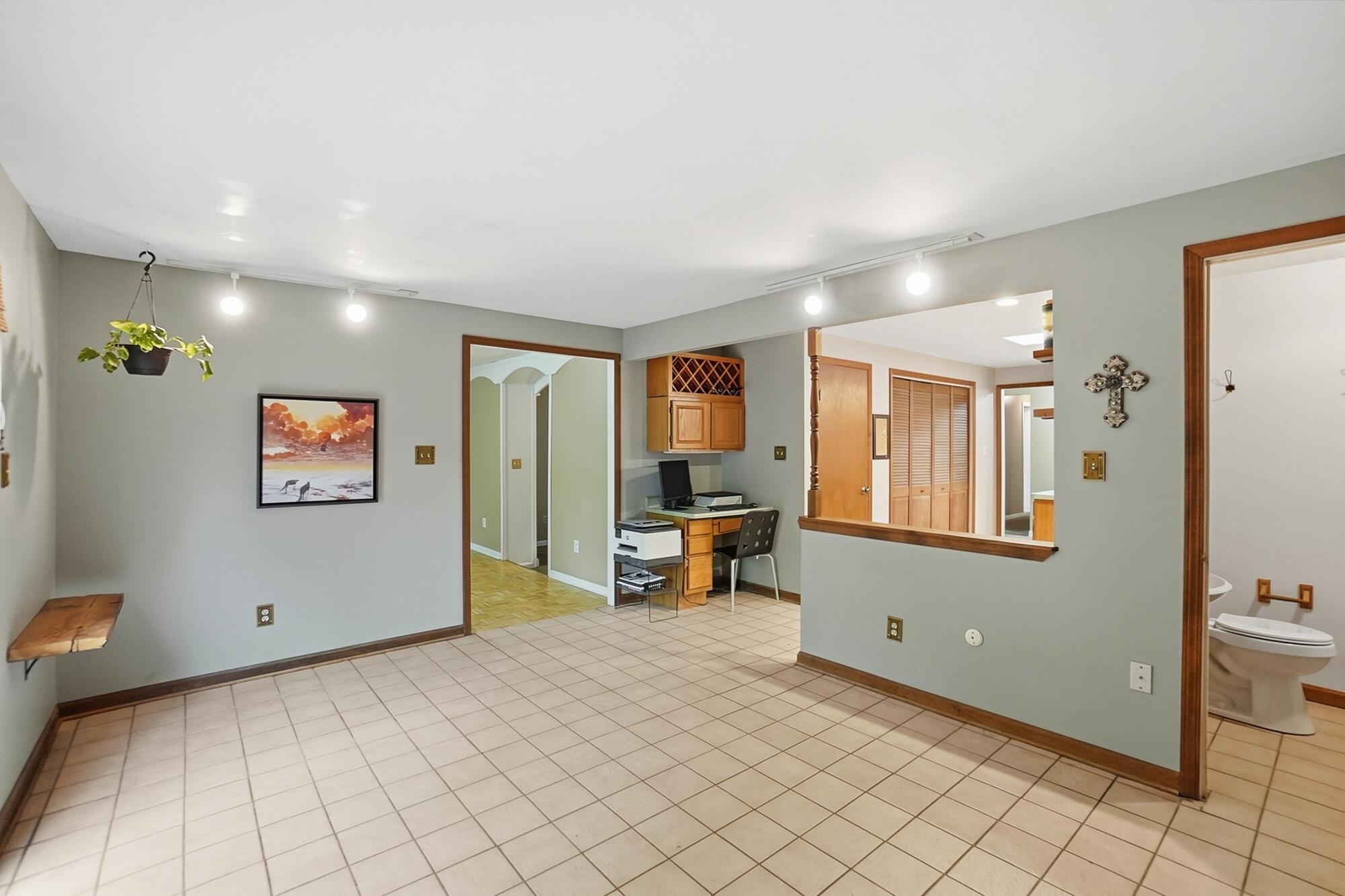 2193 Regent Park Drive, Bellbrook, Ohio 45305
