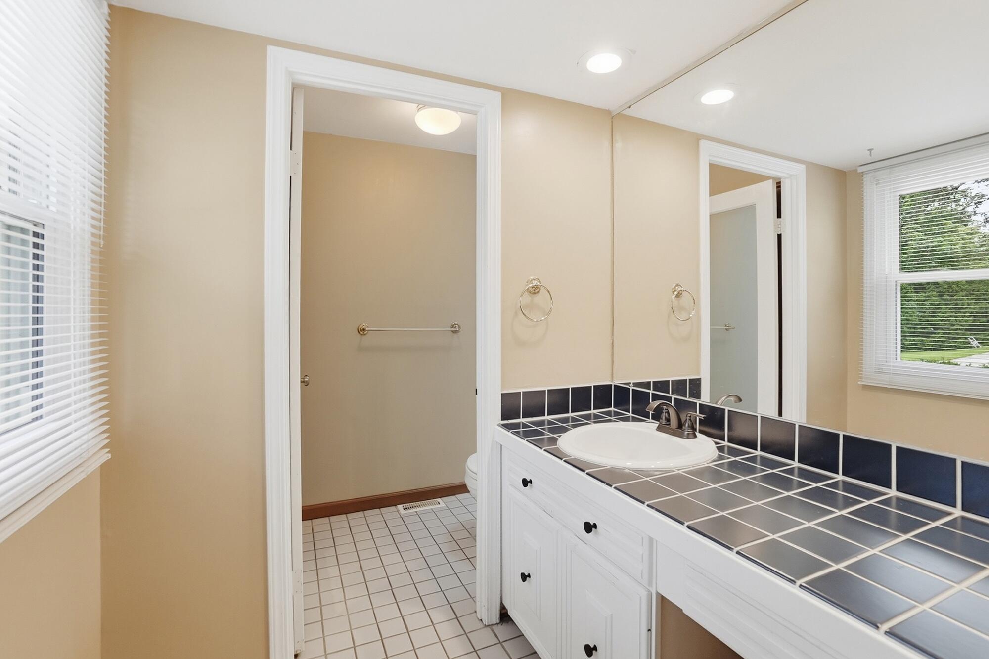 2193 Regent Park Drive, Bellbrook, Ohio 45305