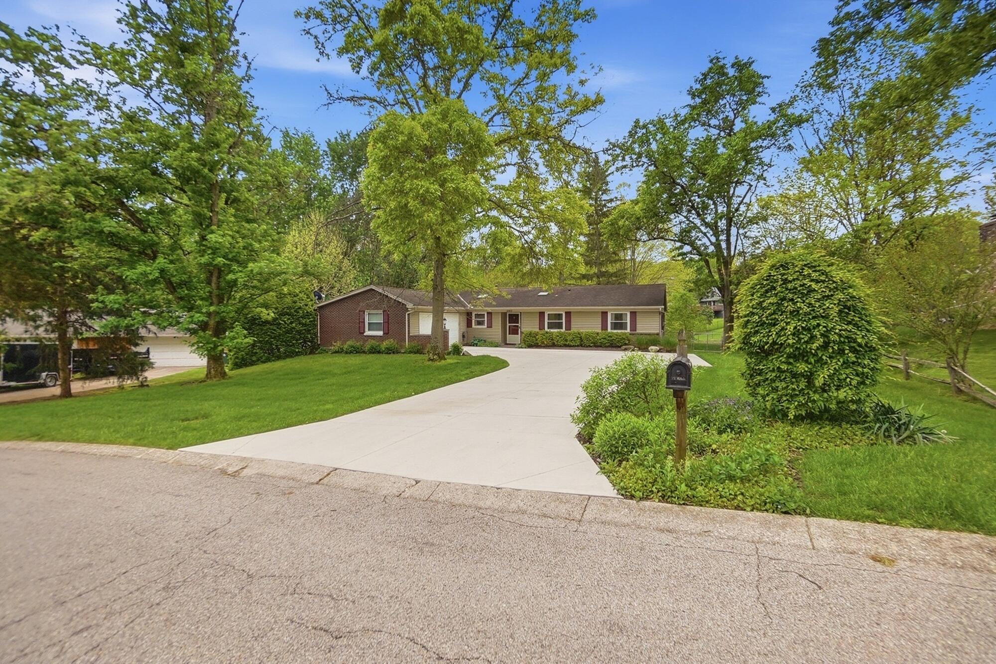 2193 Regent Park Drive, Bellbrook, Ohio 45305