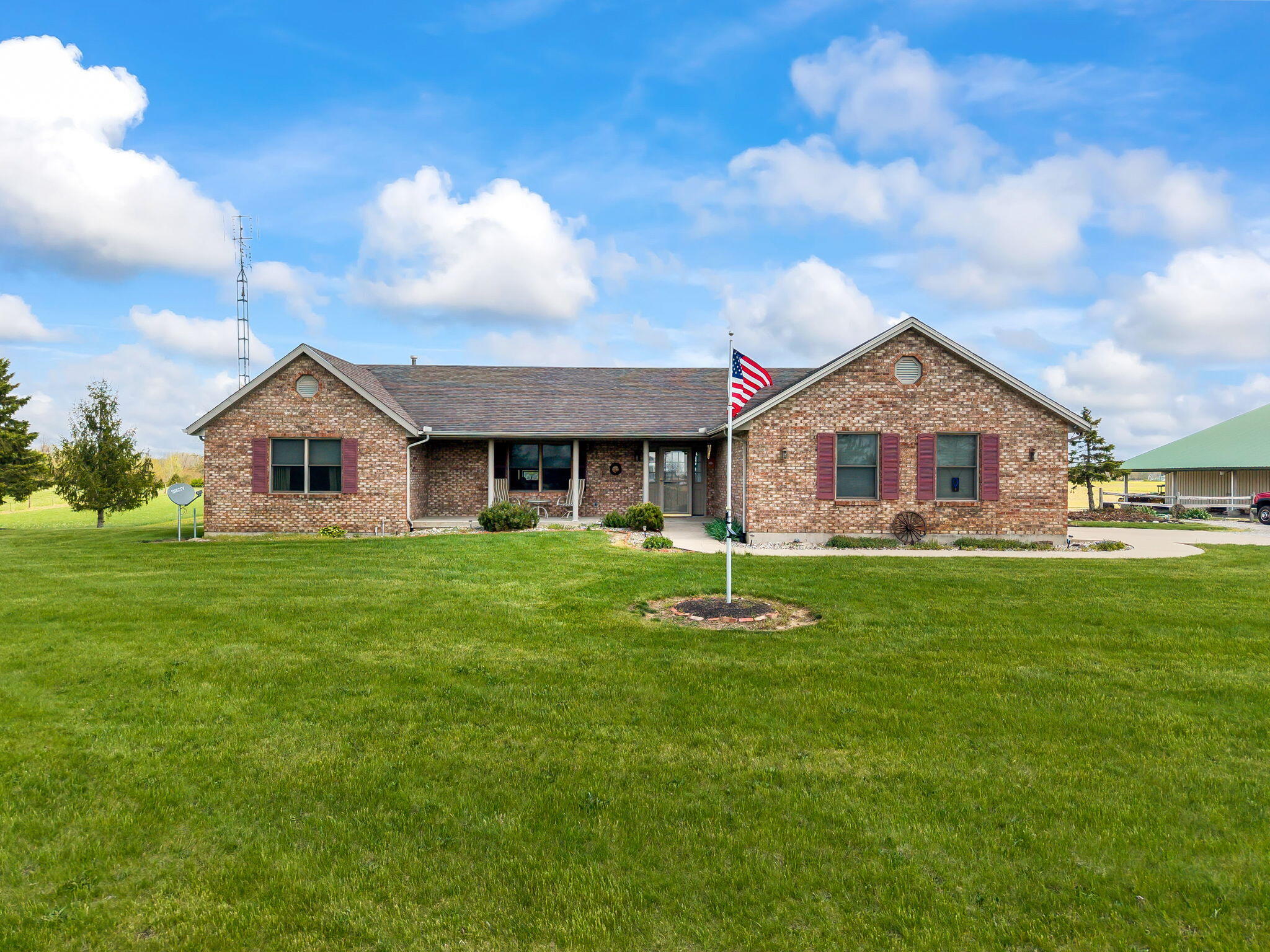 7855 Bradford Bloomer Road, Bradford, Ohio 45308