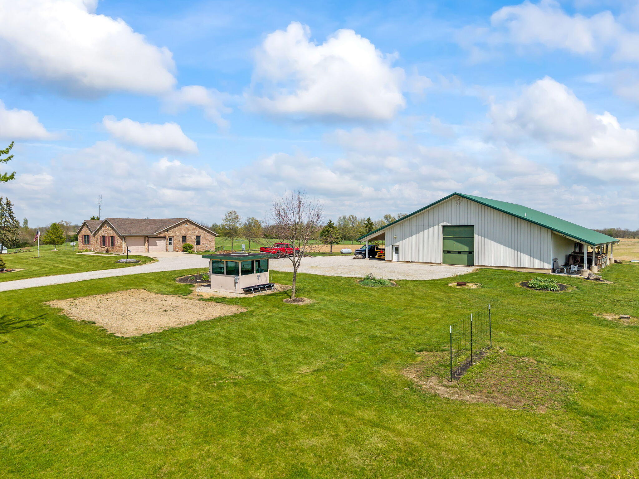 7855 Bradford Bloomer Road, Bradford, Ohio 45308
