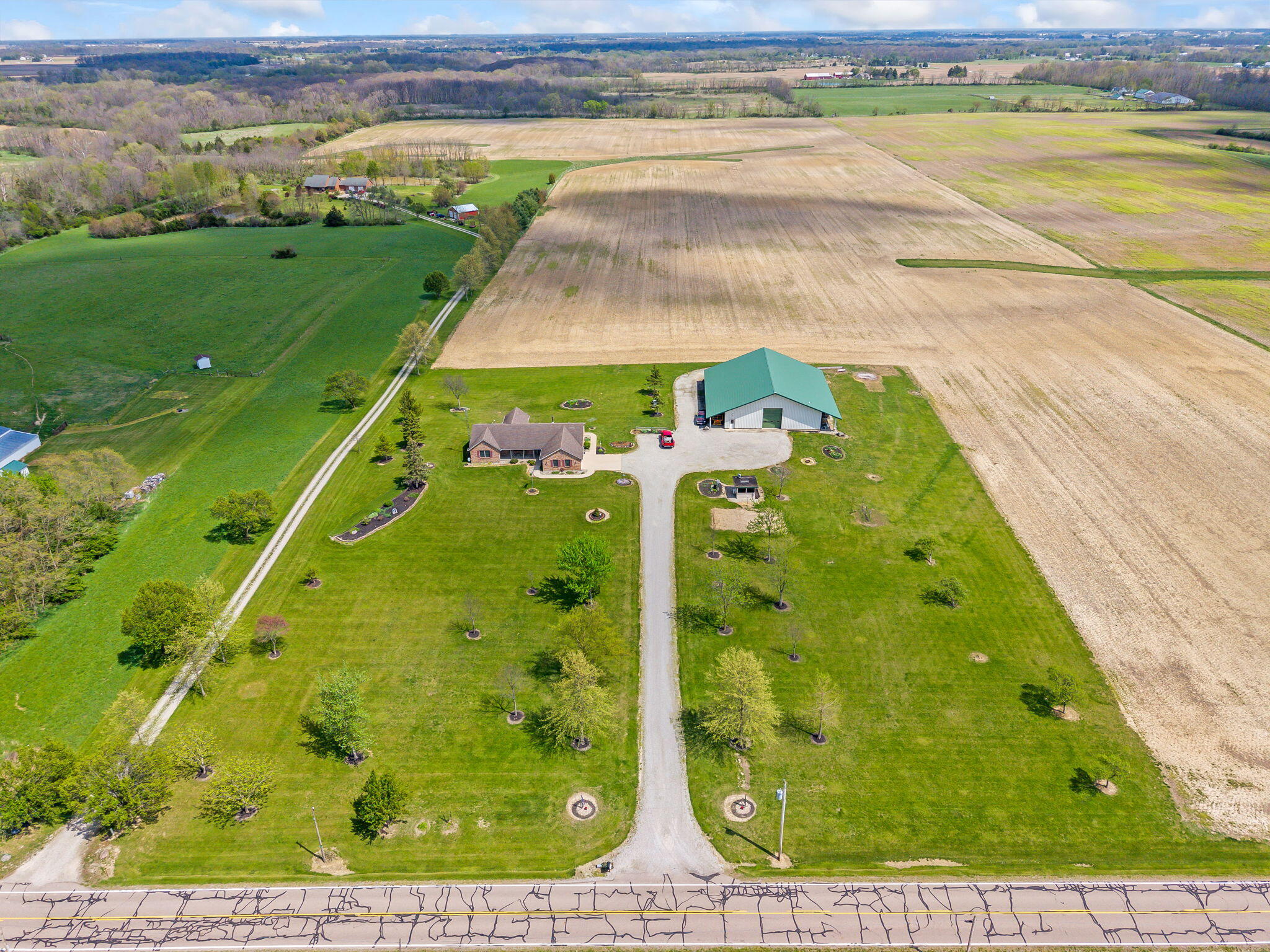 7855 Bradford Bloomer Road, Bradford, Ohio 45308