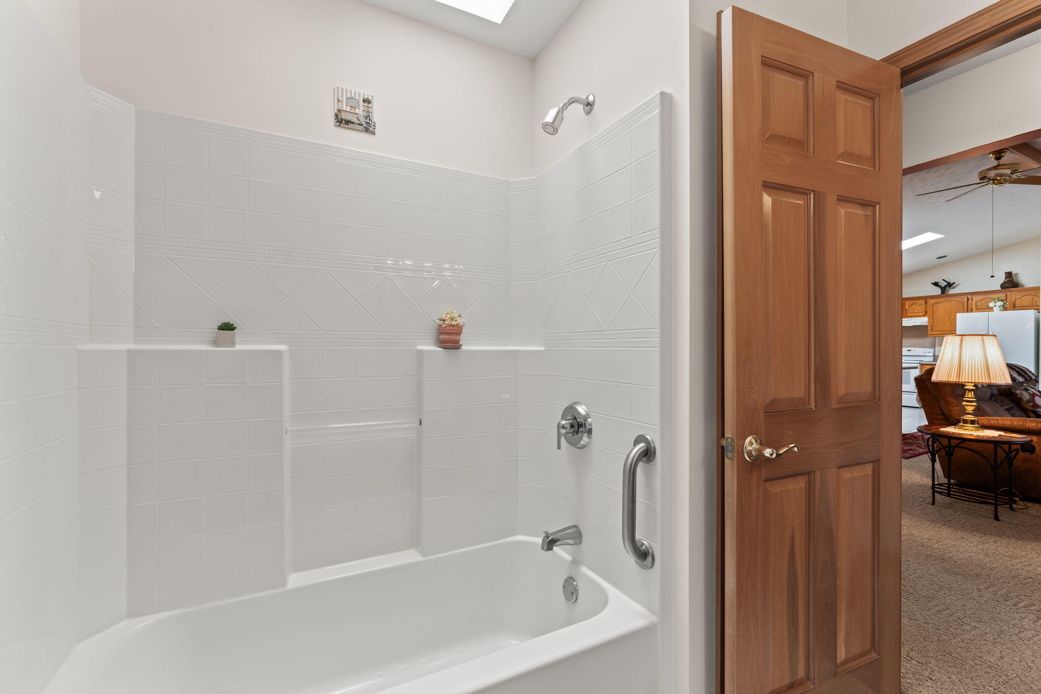 7855 Bradford Bloomer Road, Bradford, Ohio 45308